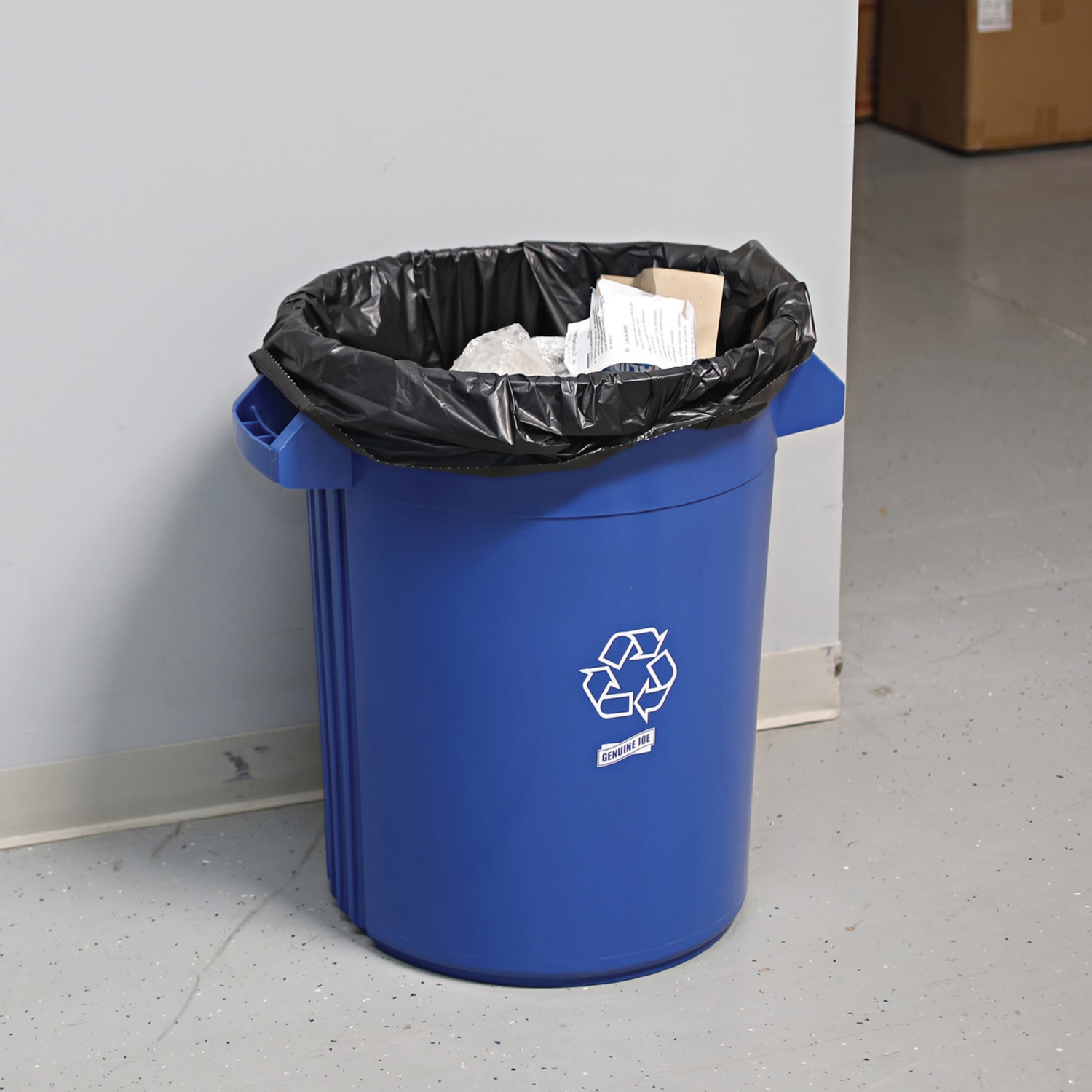 Genuine Joe 1.5 mil Trash Bags, 45 gal, 39inH x 46inW, Black, 50 Bags - Image 5