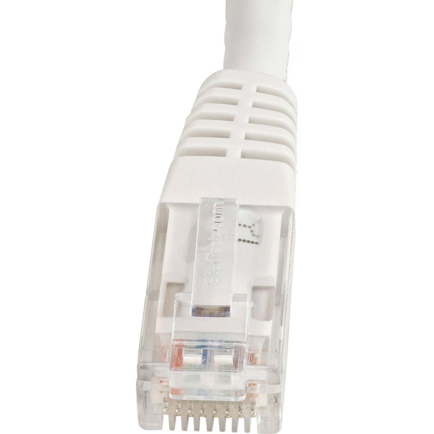 StarTech.com 4ft CAT6 Ethernet Cable - White Molded Gigabit CAT 6 Wire - Image 3