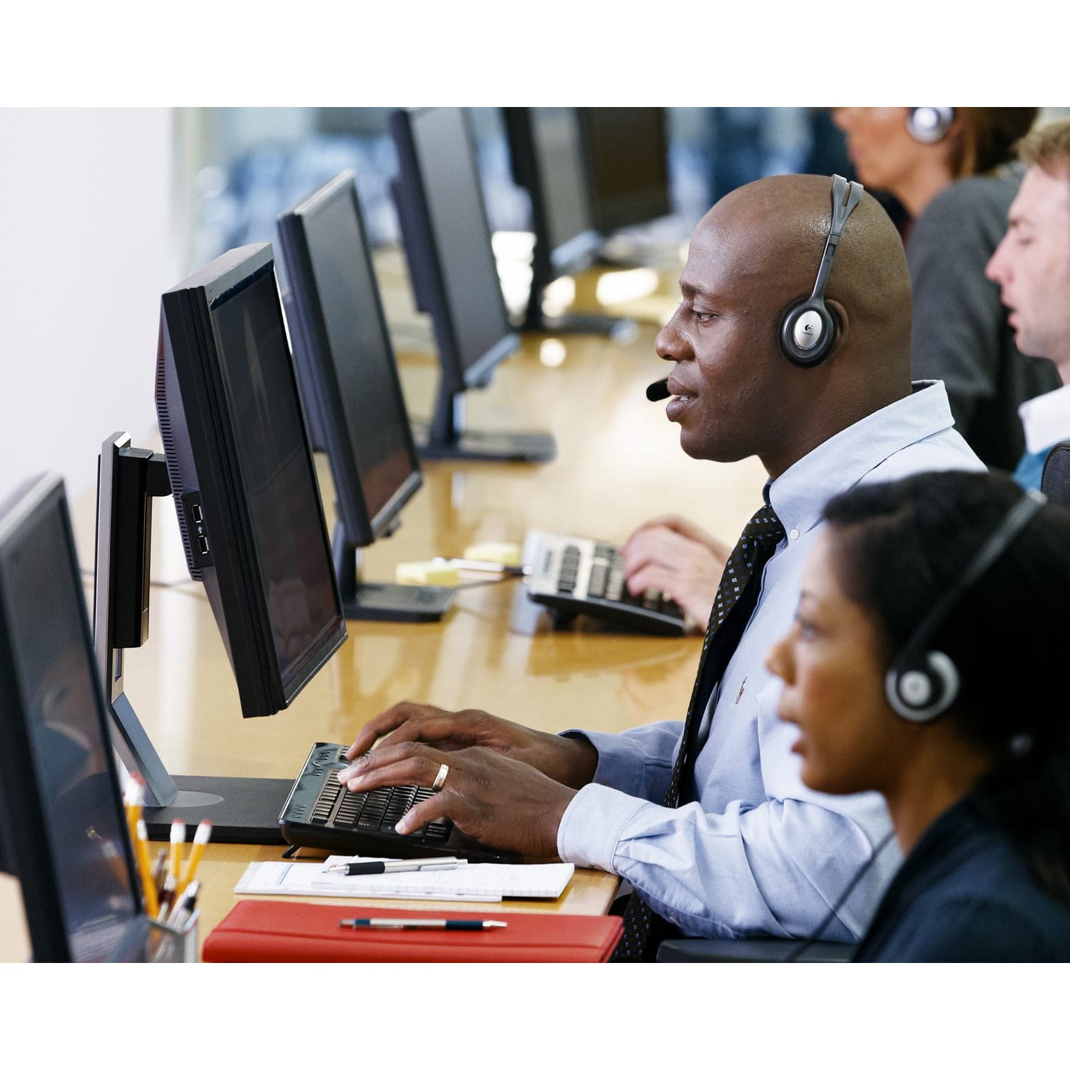 3M Privacy Filter Screen for 38in Widescreen Monitors, 21:9 Aspect Ratio, Reduces Blue Light, Anti-Glare - Image 4