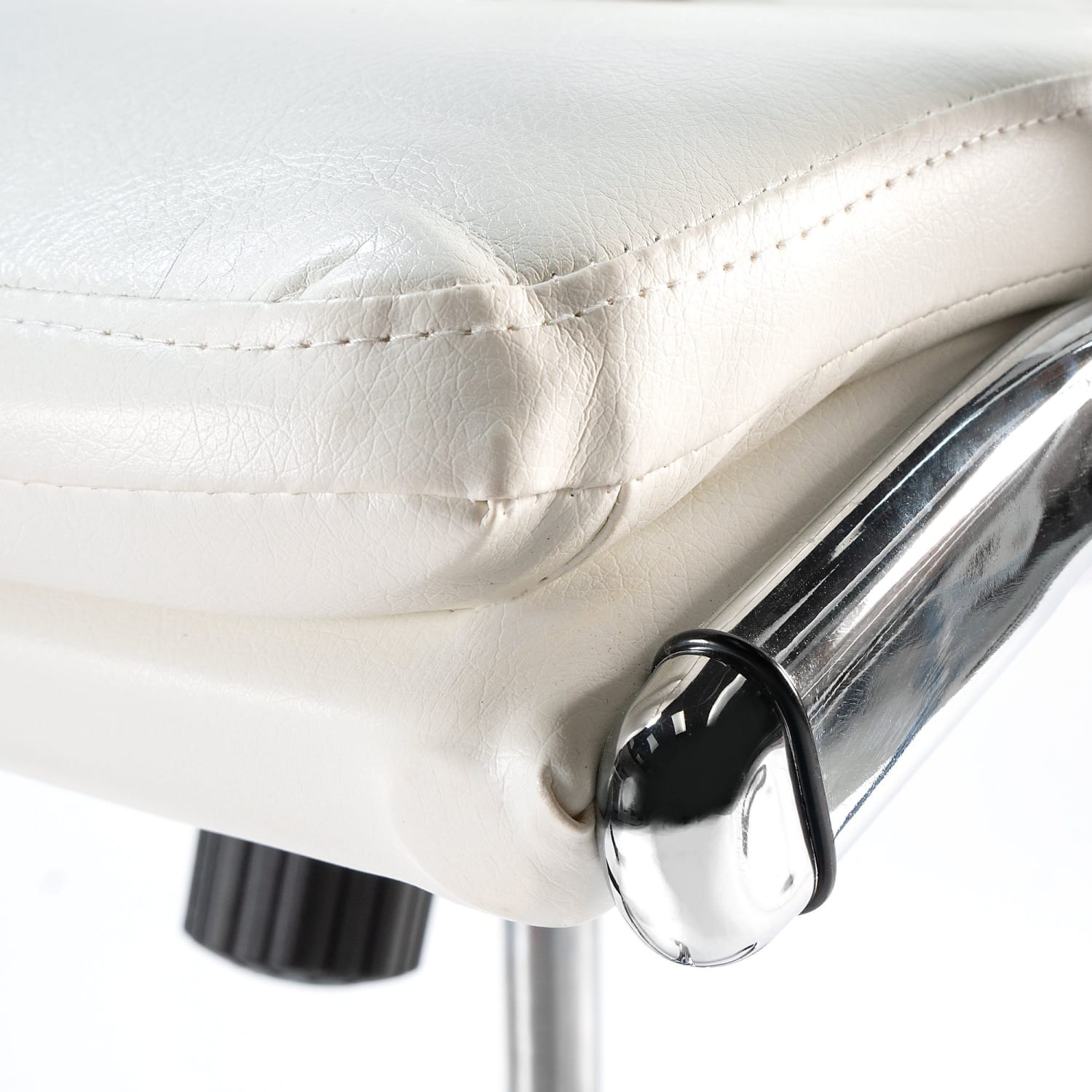 Bush Business Furniture Modelo Bonded Leather High-Back Office Chair, White, Standard Delivery - Image 6
