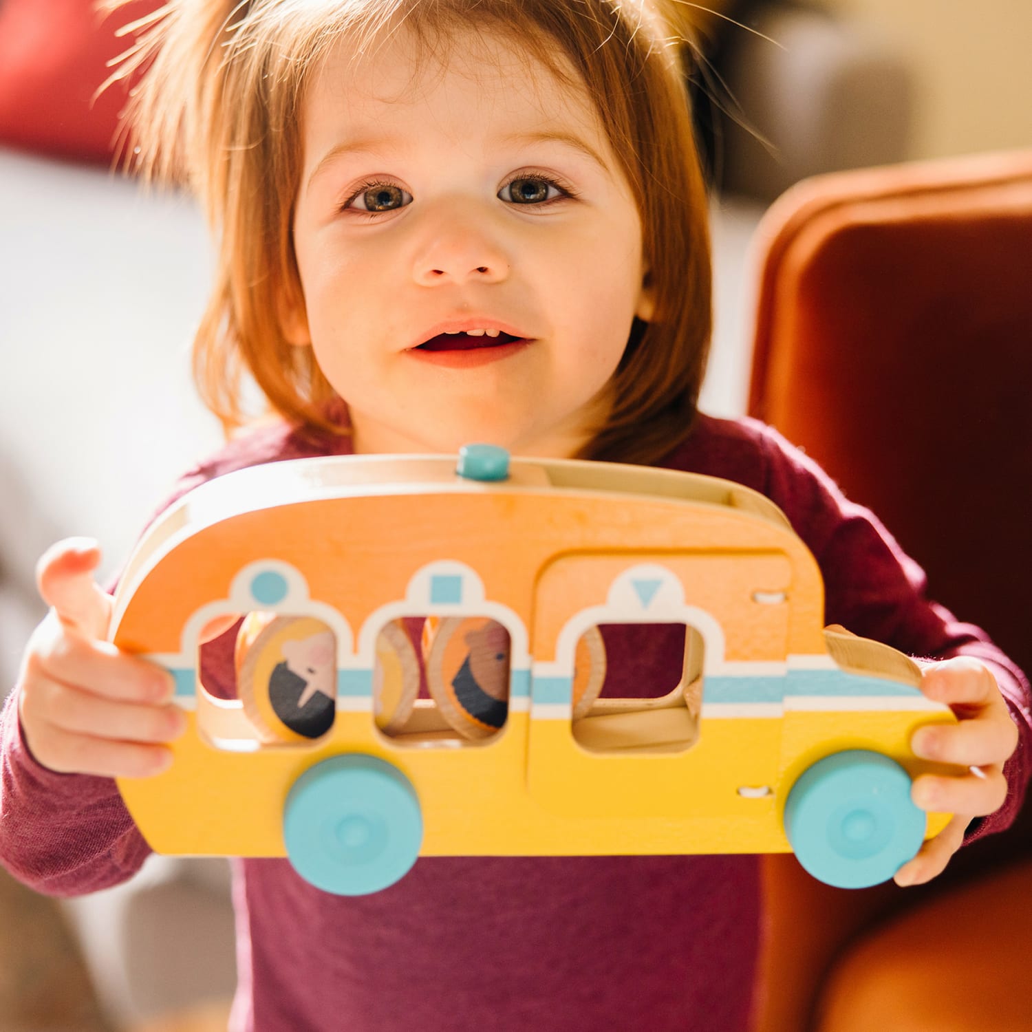 Melissa & Doug Go Tots Roll & Ride Bus - Image 4