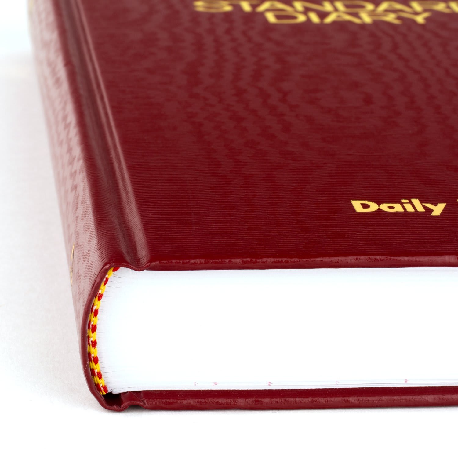AT-A-GLANCE Standard Diary 2027 Daily Diary with Checklist, Red, Large, 7 3/4in x 12in - Image 6