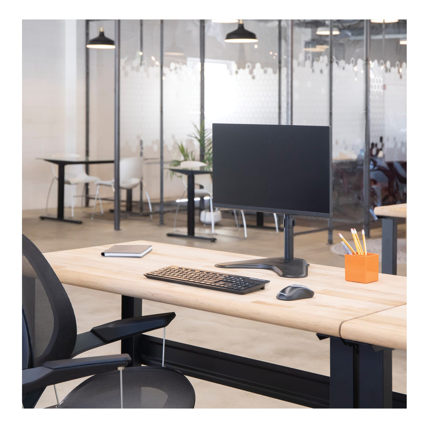 Fellowes Professional Freestanding Single Monitor Arm For 32in Monitors, 18.31inH x 11.03inW x 28.56inD, Black - Image 6