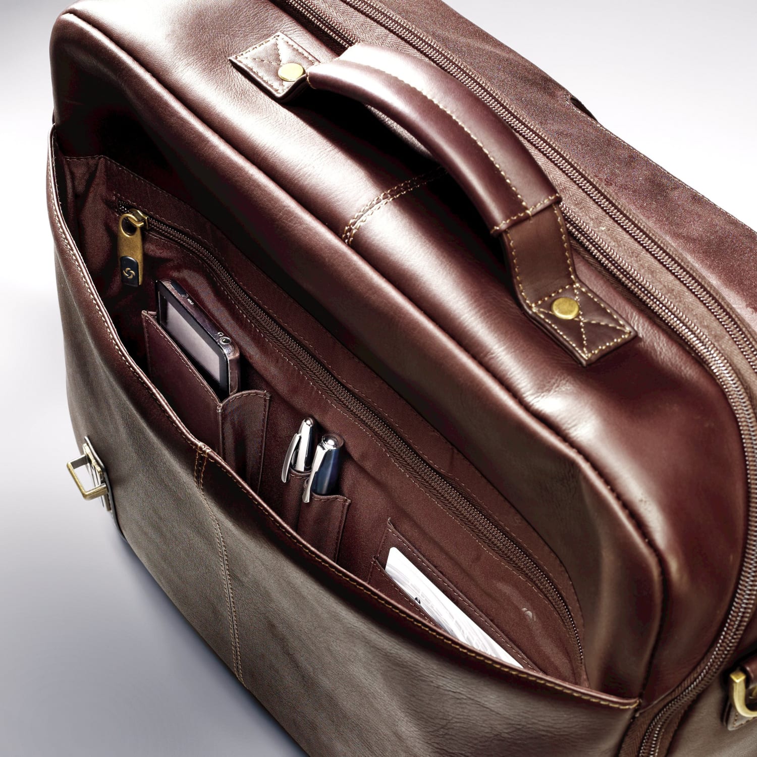 Samsonite Carrying Case For 15.6in Laptops, Brown - Image 4