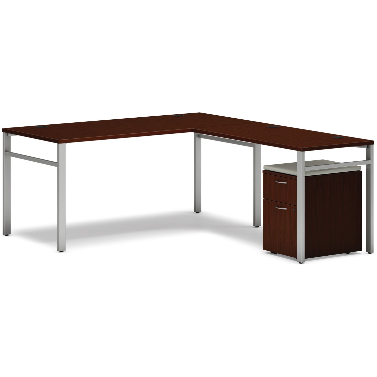 Traditional Mahogany/Silver/Cool Neutral