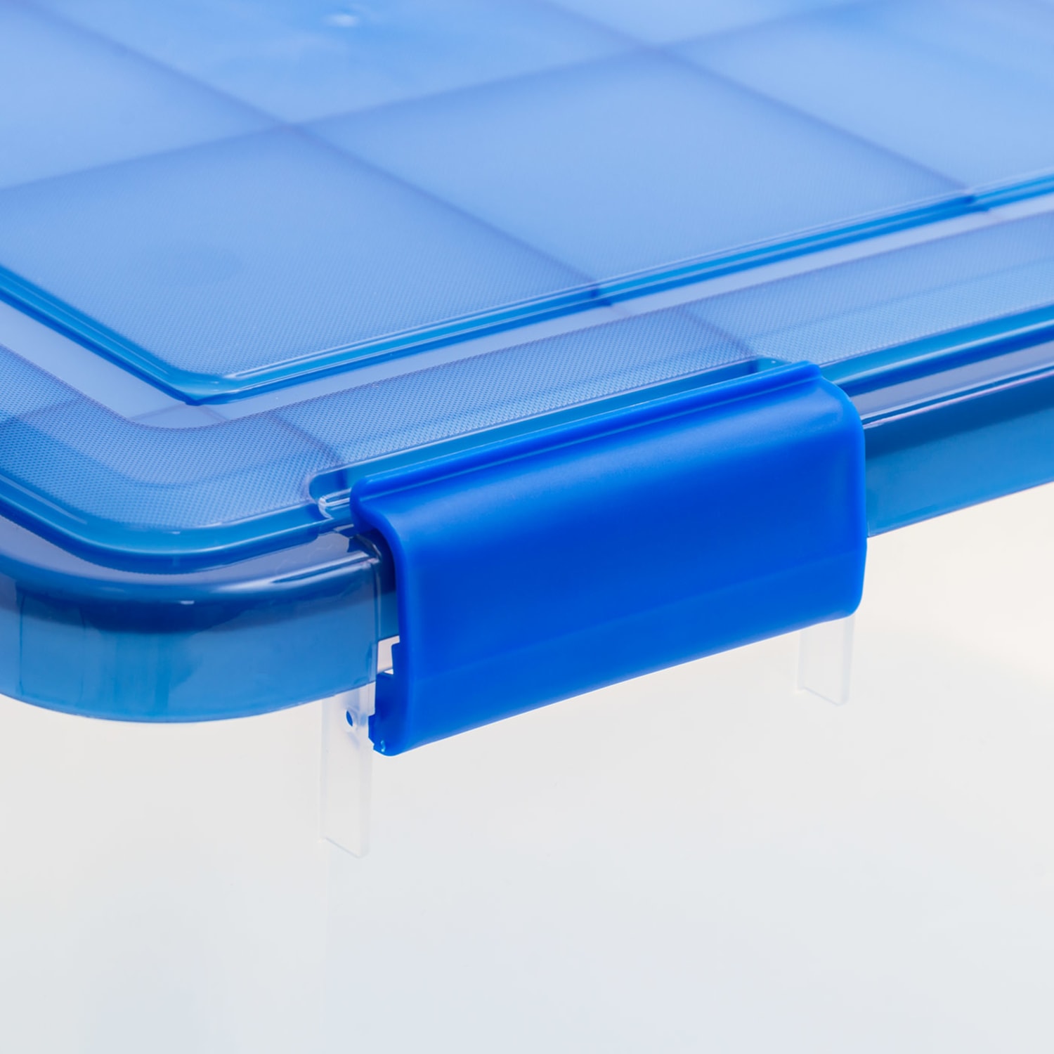Iris Ultimate Weatherpro Storage Boxes, 19-3/4inL x 16-3/16inW x 14-1/4inH, 46.6 Qt, Clear, Set Of 4 Boxes - Image 6