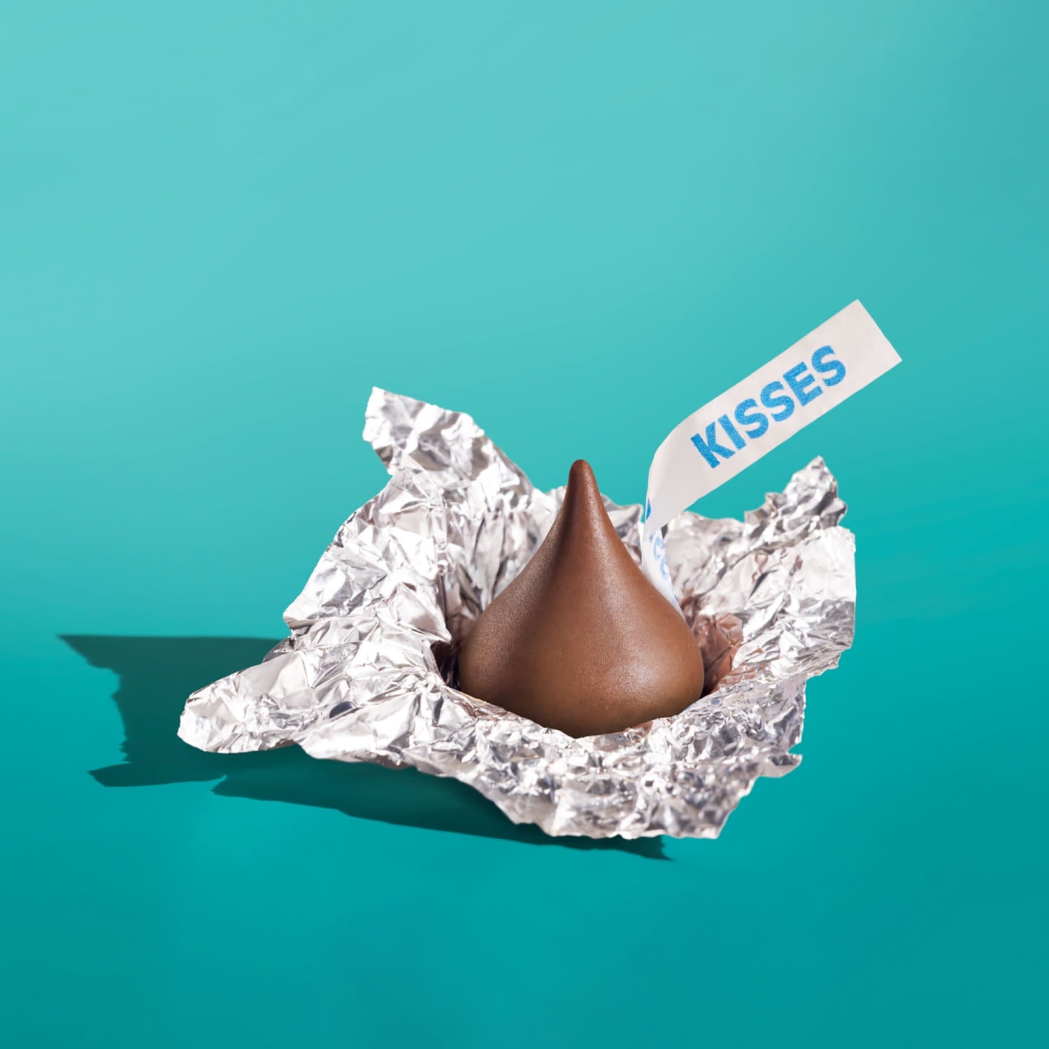 Hersheys Kisses Milk Chocolate Candy, 35.8 Oz Bag - Image 5