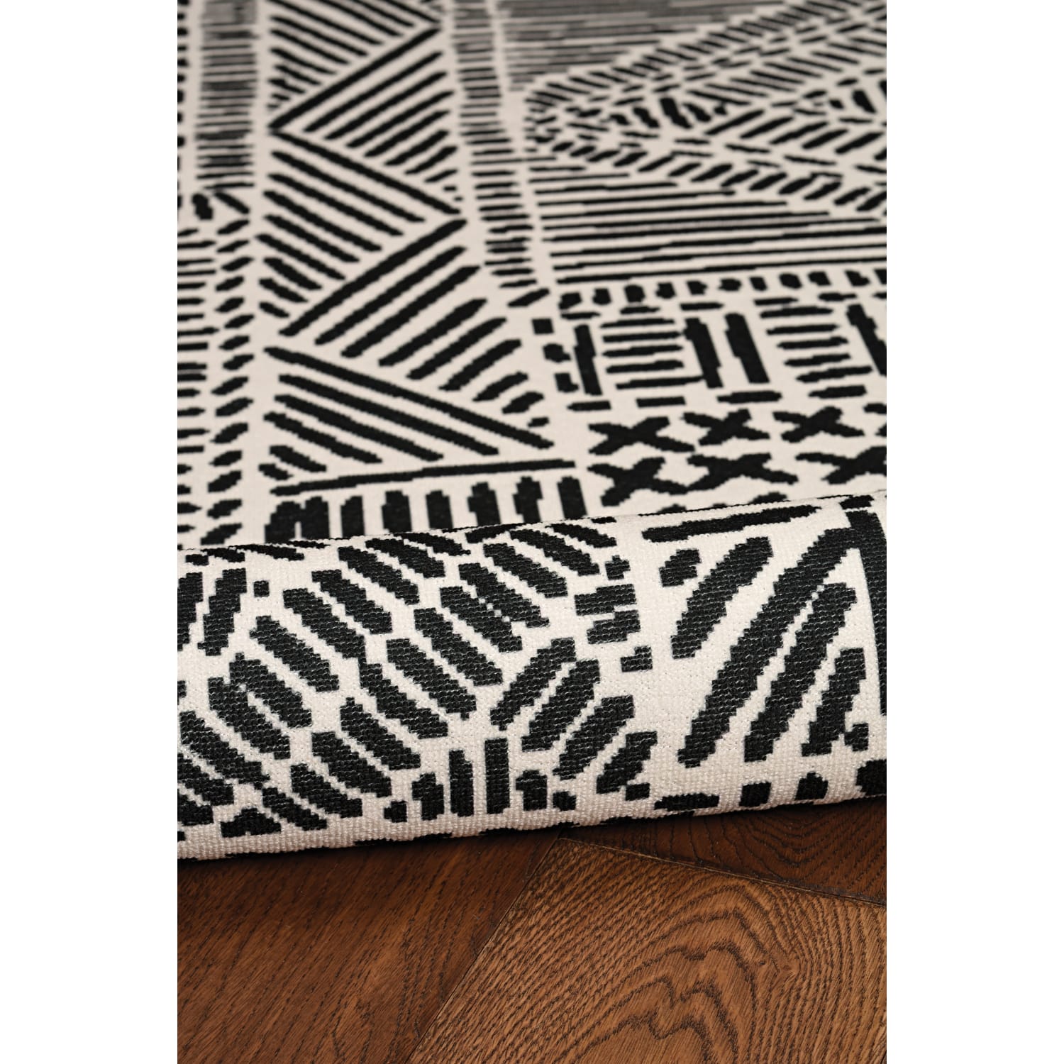 Linon Washable Indoor Rug, Hecate, 5ft x 7ft, Ivory/Black - Image 5