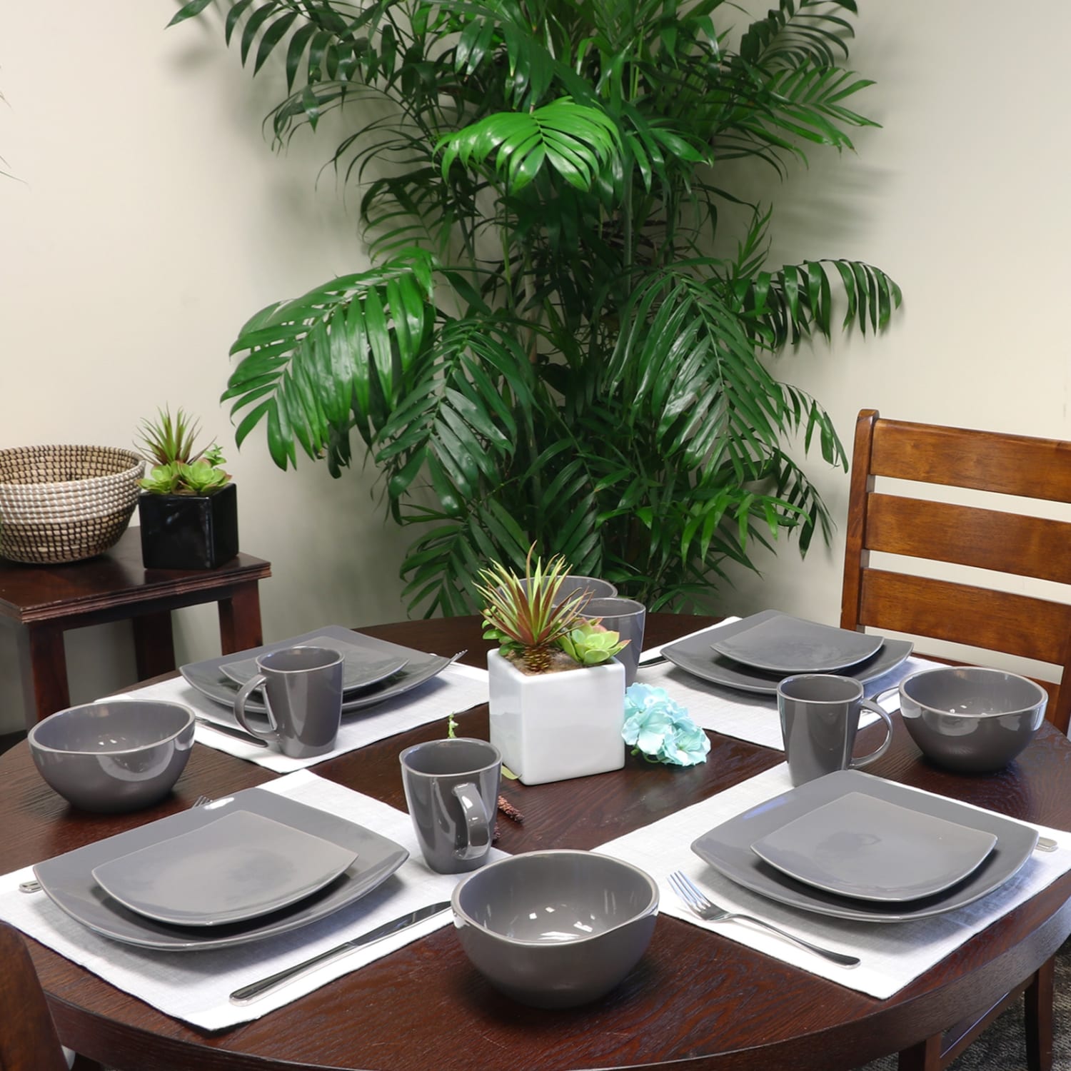 Gibson Home Soho Lounge 16-Piece Dinnerware Set, Gray - Image 3