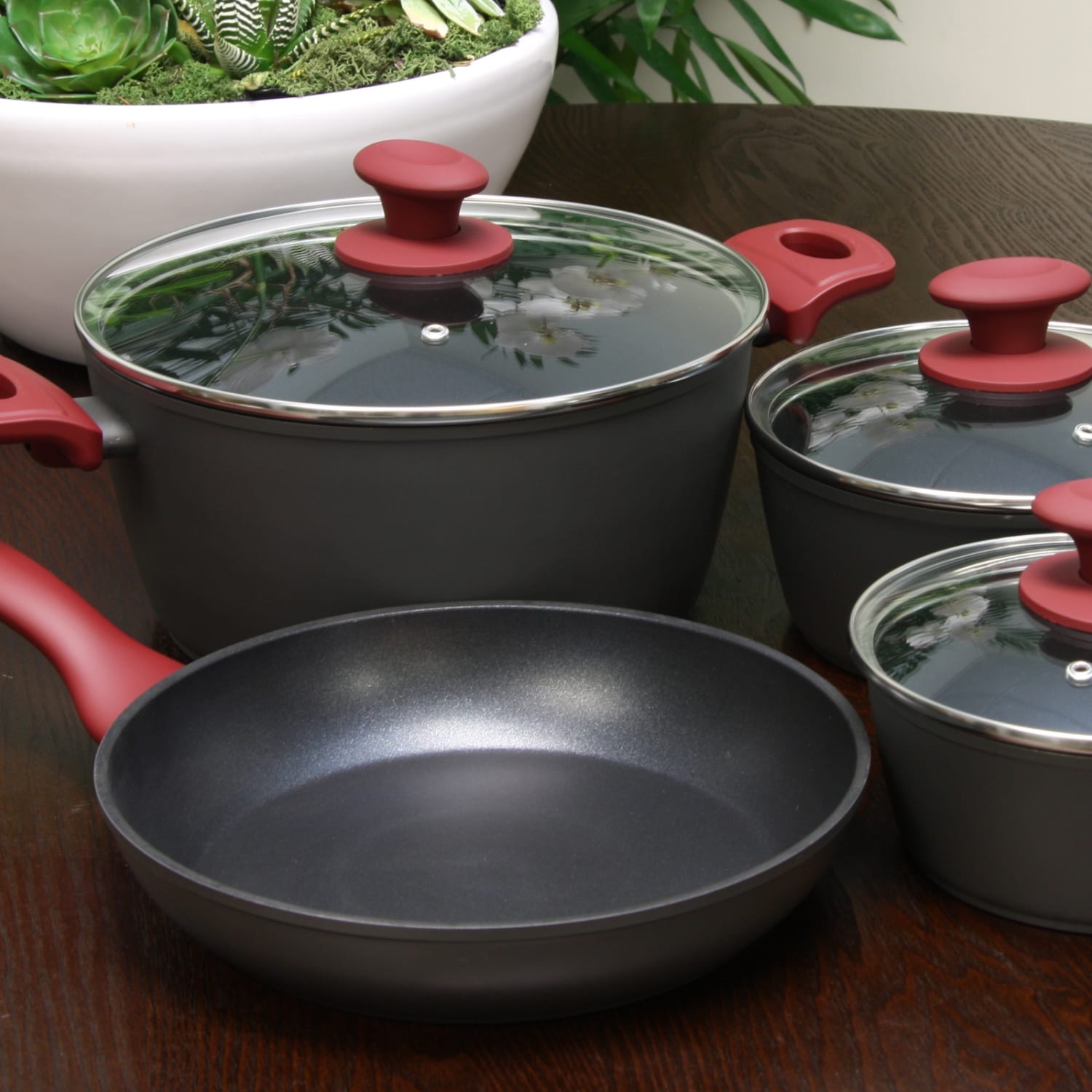 Gibson Home Marengo 7-Piece Cookware Set, Red/Matte Gray - Image 3