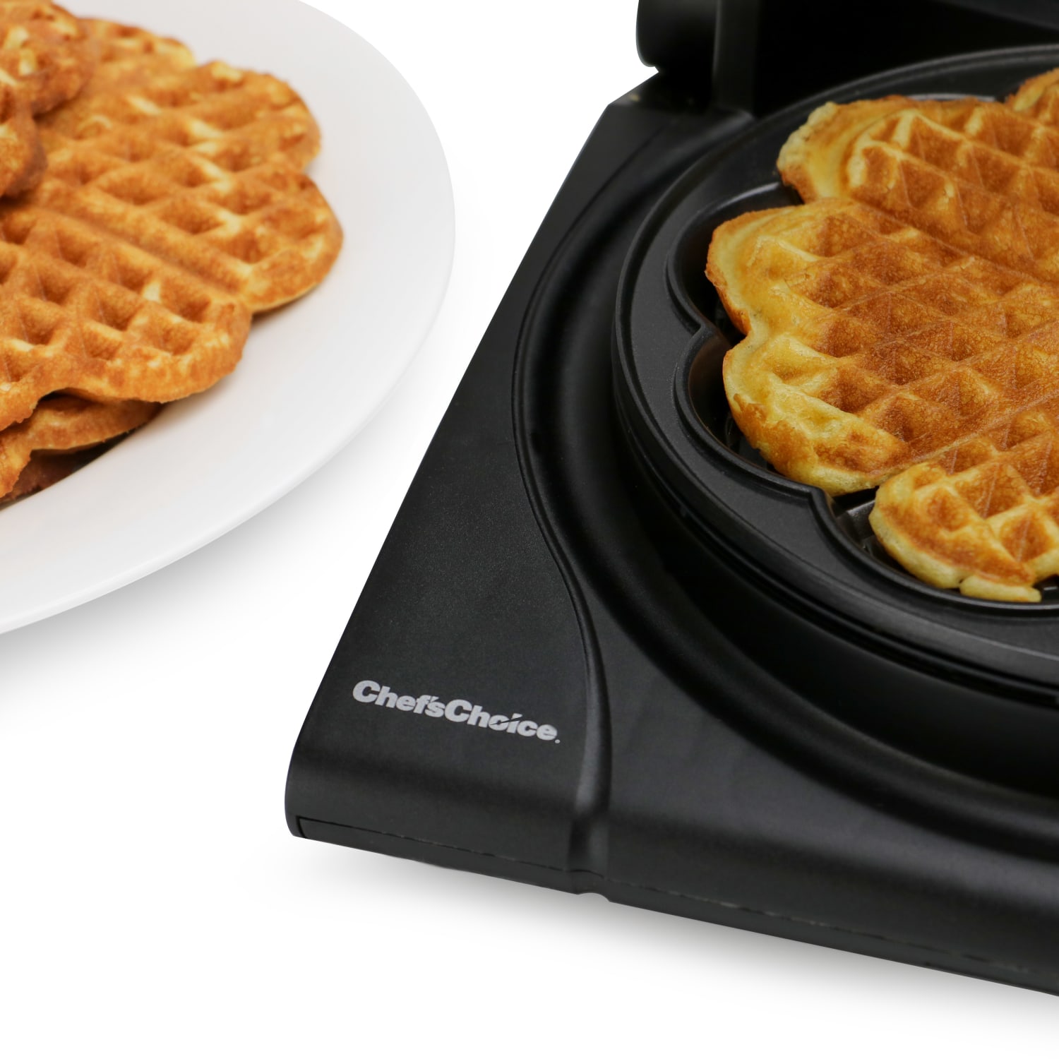 Edgecraft Chefs Choice WafflePro Taste/Texture Select Waffle Maker, 3-5/16in x 9-1/2in x 11-1/16in, Black - Image 4