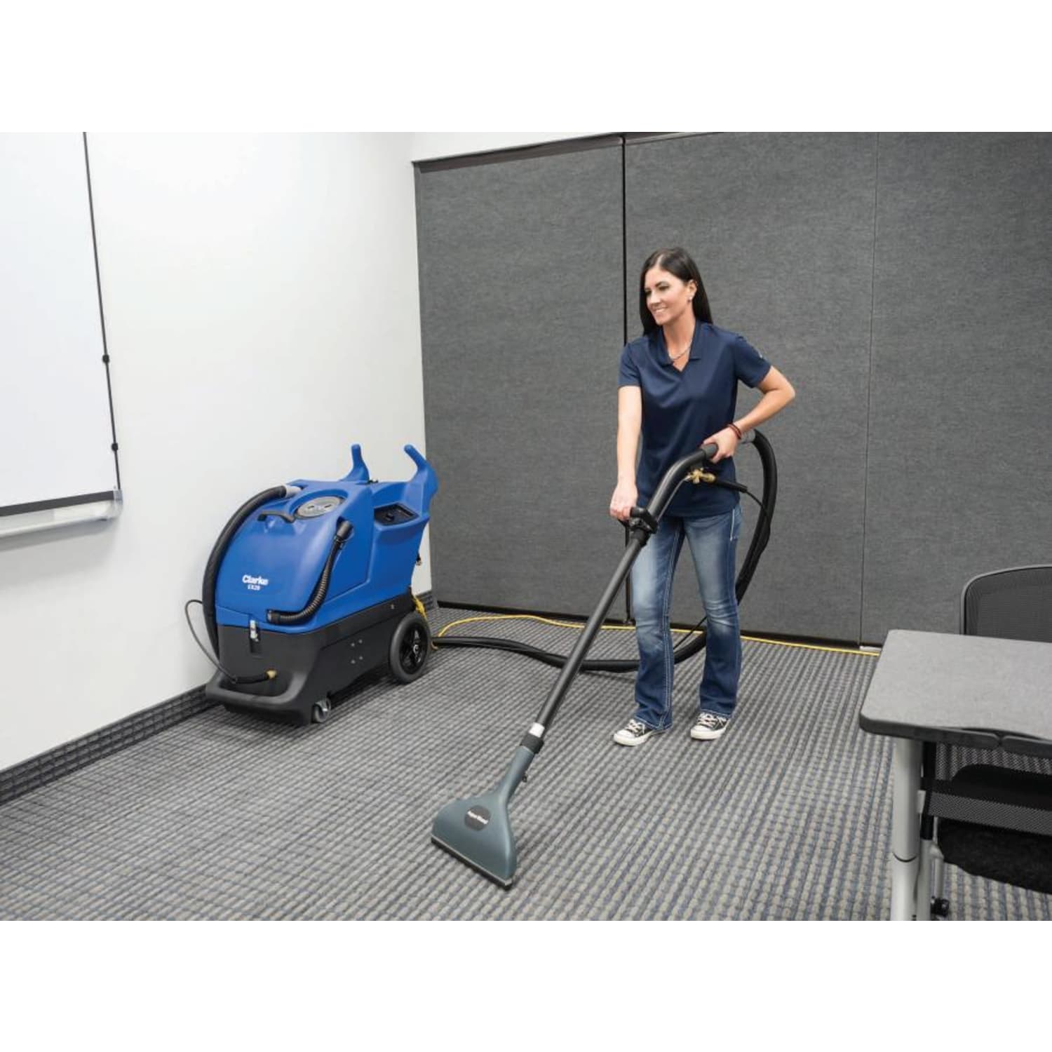Clarke EX20 100H Portable Extractor - Image 3