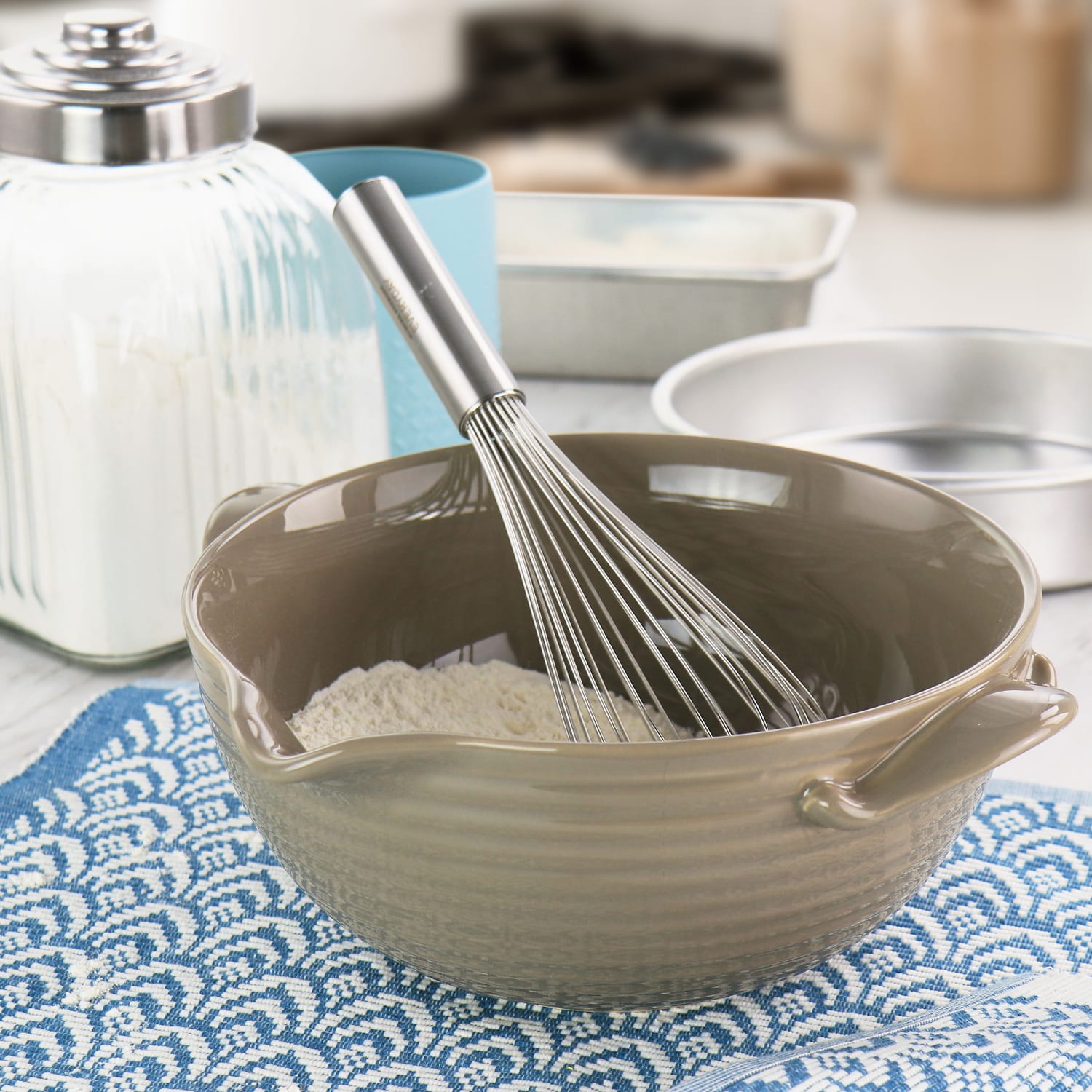 Martha Stewart Stoneware Prep Batter Bowl, 88 Fl Oz, Taupe - Image 4