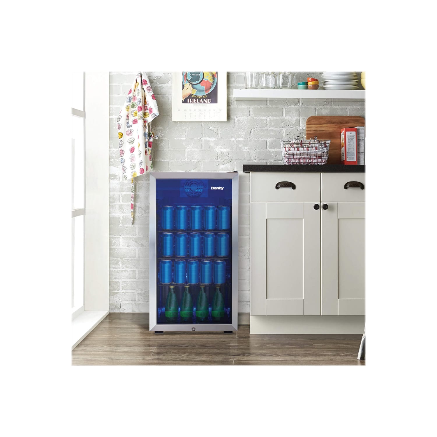 Danby DBC117A1BSSDB-6 - Drinks chiller - width: 17.5 in - depth: 19.7 in - height: 32.8 in - 3.1 cu. ft - Image 4