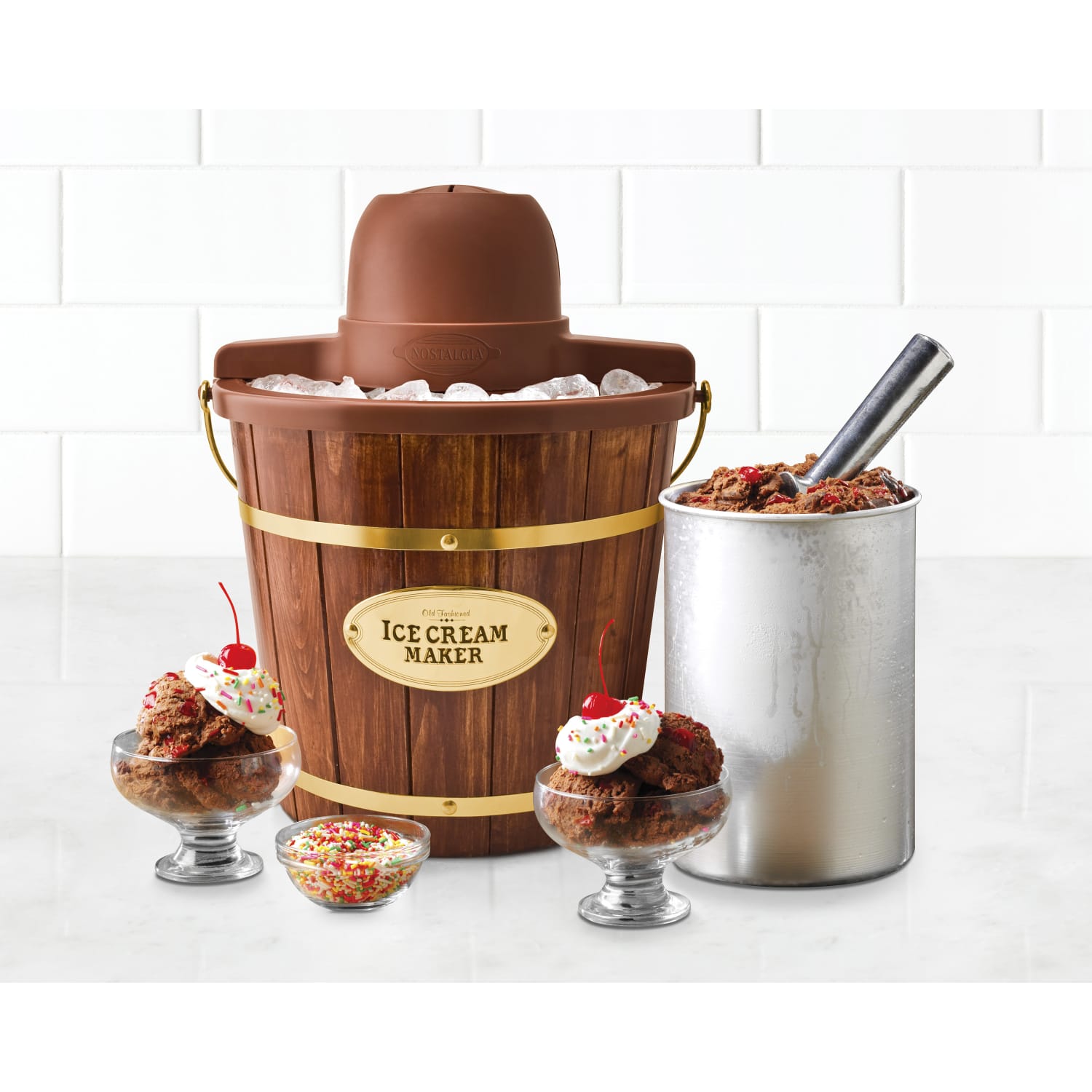 Nostalgia 4-Quart Wood Bucket Ice Cream Maker, Brown - Image 3