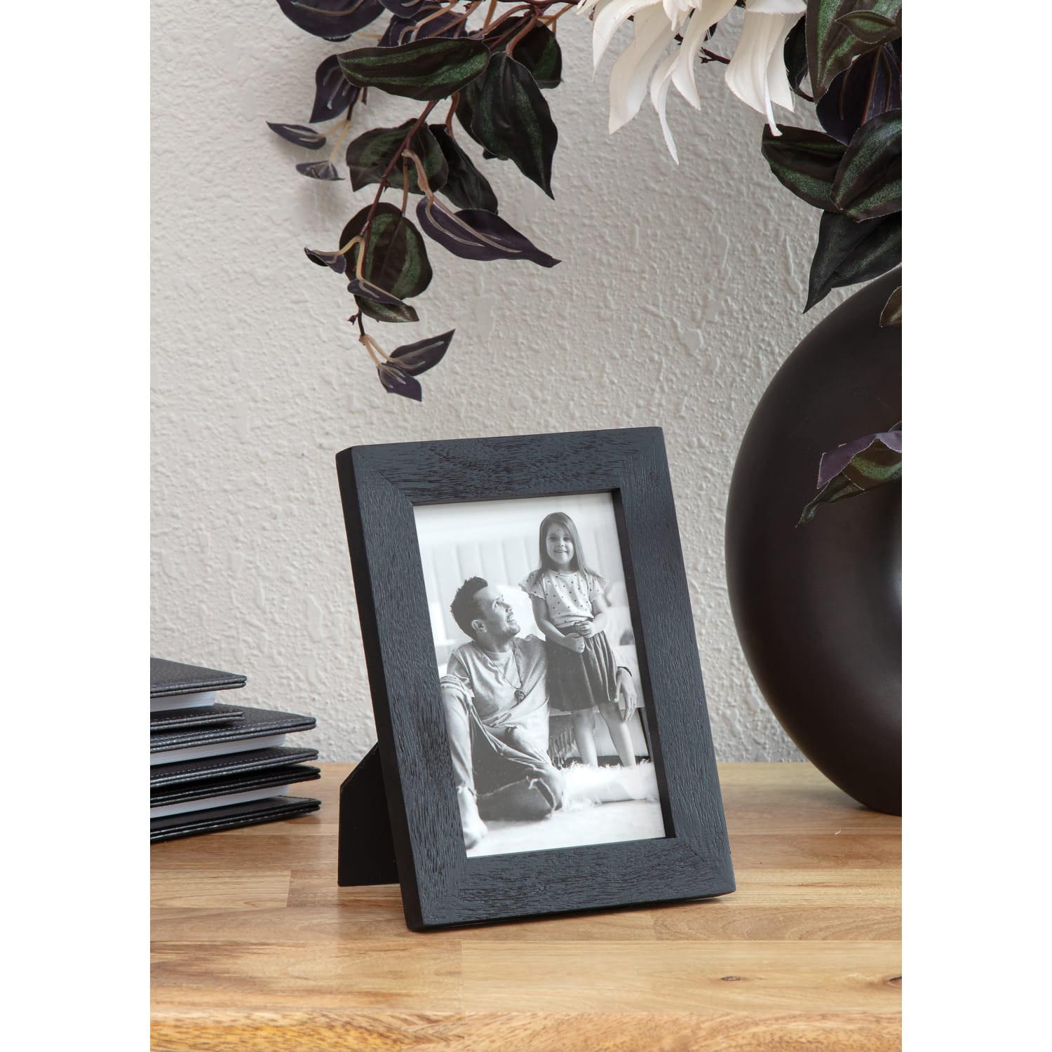 Realspace Acadia Wood Picture Frame, 5-3/4in x 7-3/4in, Matted For 4in x 6in, Black - Image 3