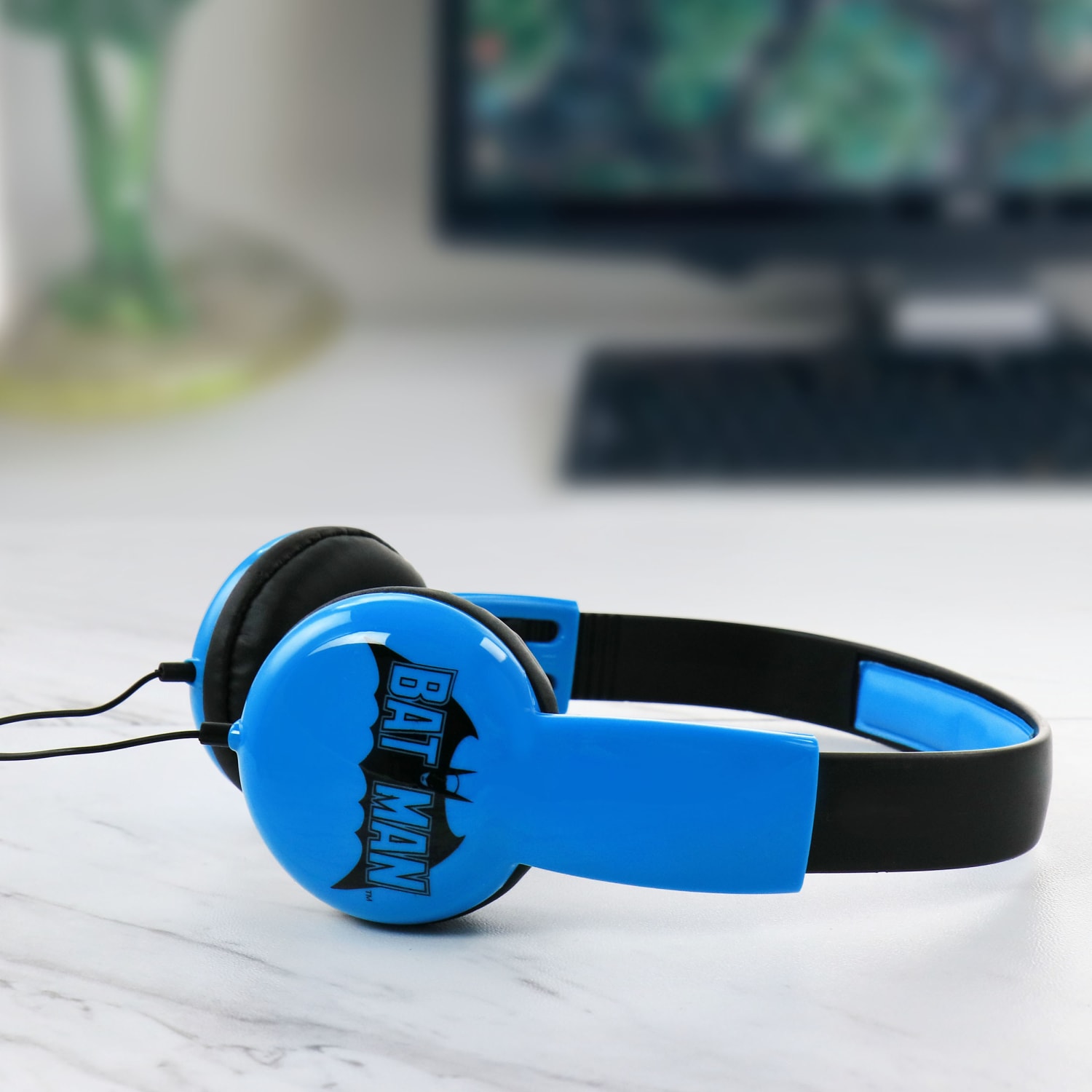 Sakar Batman Kid-Safe Adjustable Headphones, Blue - Image 3