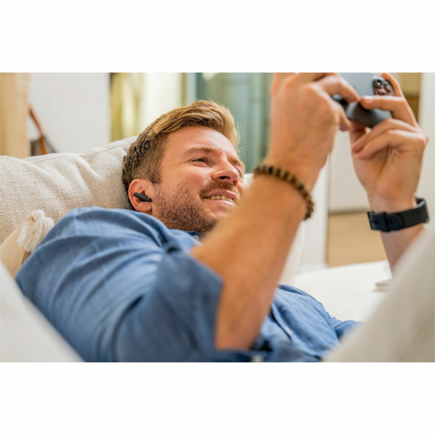 Poly Voyager Free 60+ UC Earset - Google Assistant, Siri - Stereo - True Wireless - Bluetooth - 98.4 ft - 7Y8G4AA - Image 3