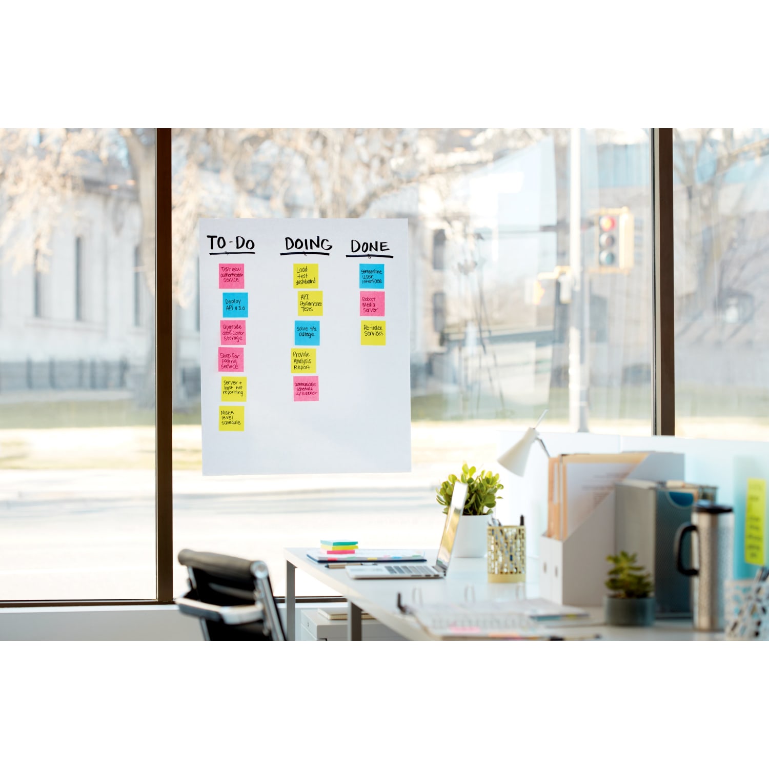 Post-it Super Sticky Wall Pad, 20 in x 23 in, 1 Pad, 20 Sheets/Pad, Great for Virtual Teachers and Students, White - Image 3