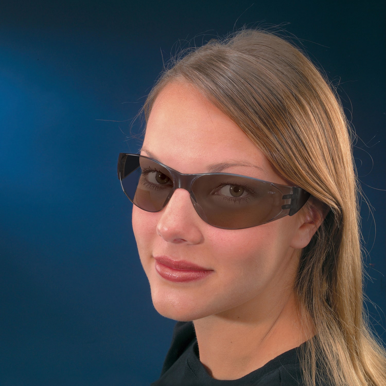 Crews Checklite Gray Lens Safety Glasses - Comfortable, Scratch Resistant, Lightweight, Adjustable Temple - CRWCL112 - Image 3