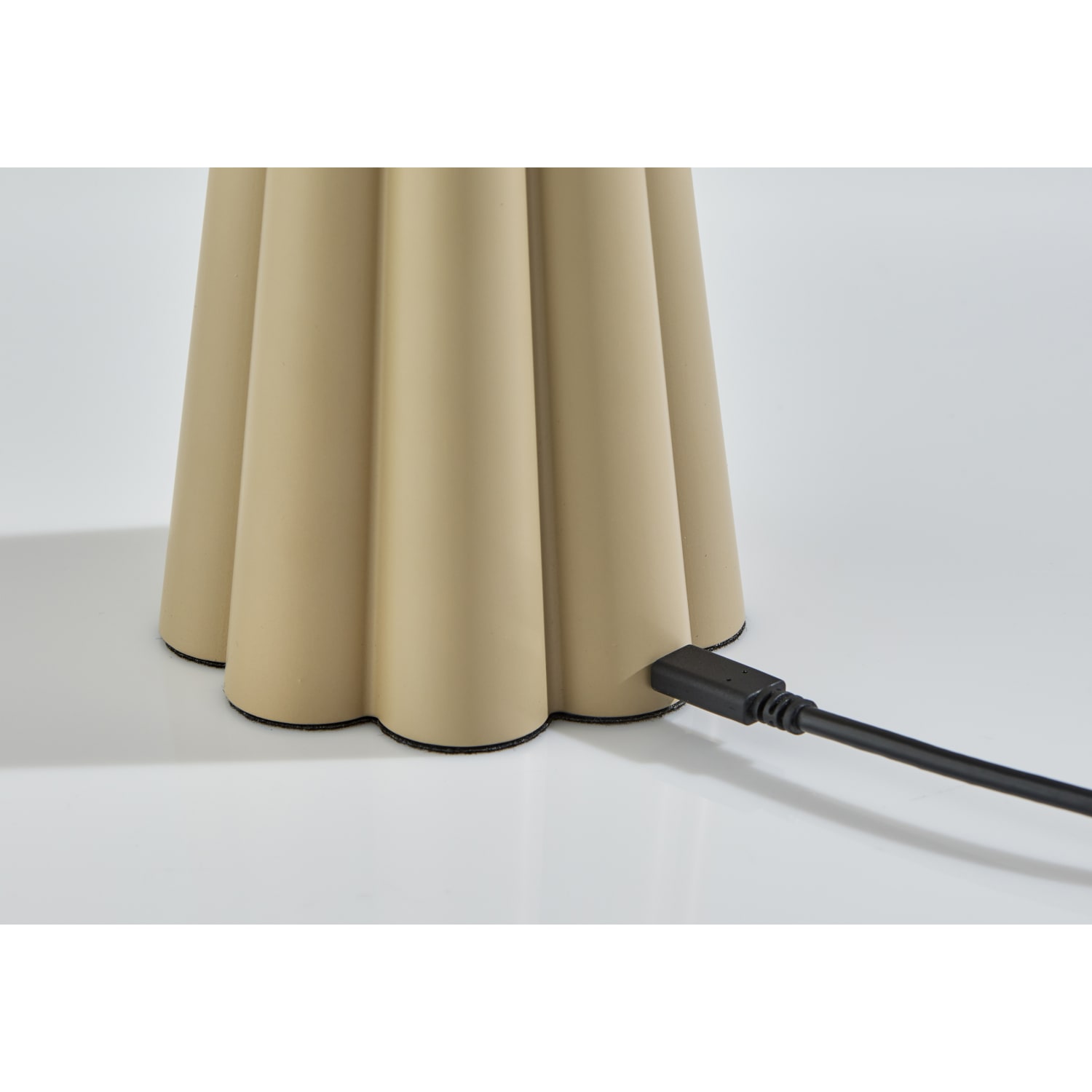Adesso Mattie Cordless LED Indoor/Outdoor Table Lamp, 10inH, Beige - Image 5