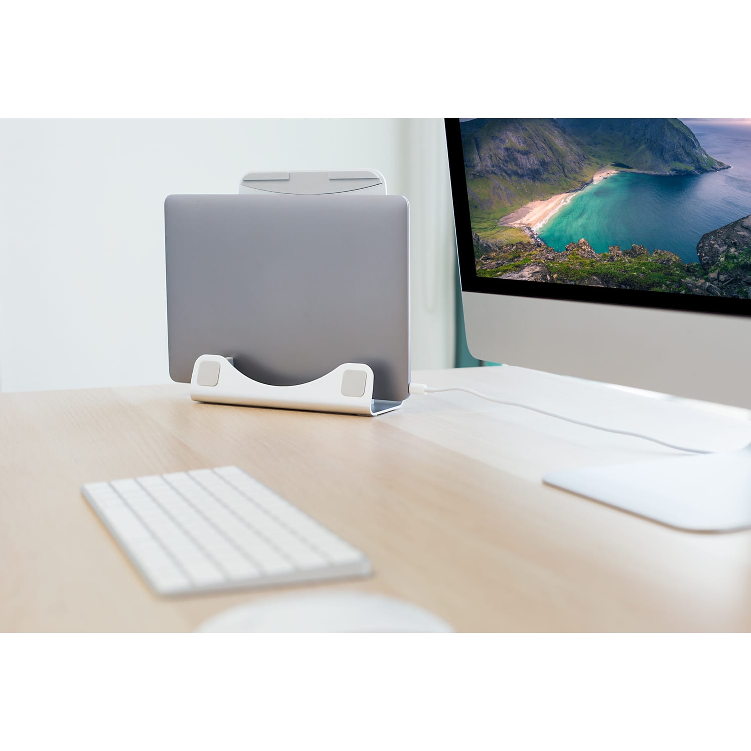 Mount-It! Vertical 2-In-1 Laptop Stand/Holder, Silver, MI-7276 - Image 6