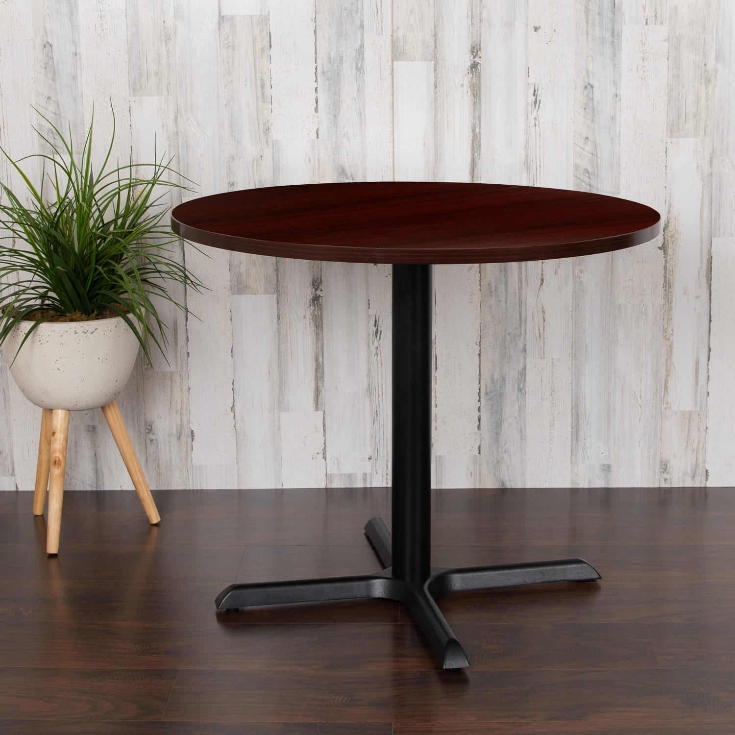 Mahogany/Black