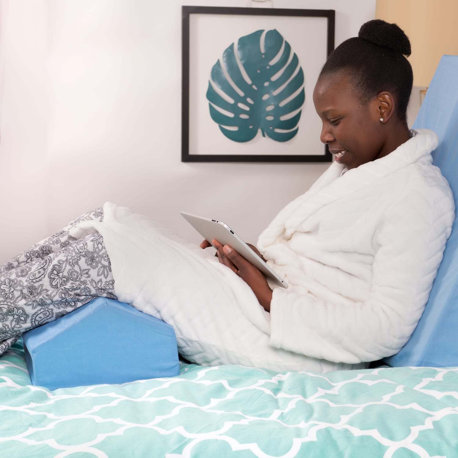 DMI Elevating Foam Leg-Rest Cushion Pillow, 28inH x 10inW x 7inD, Blue - Image 4