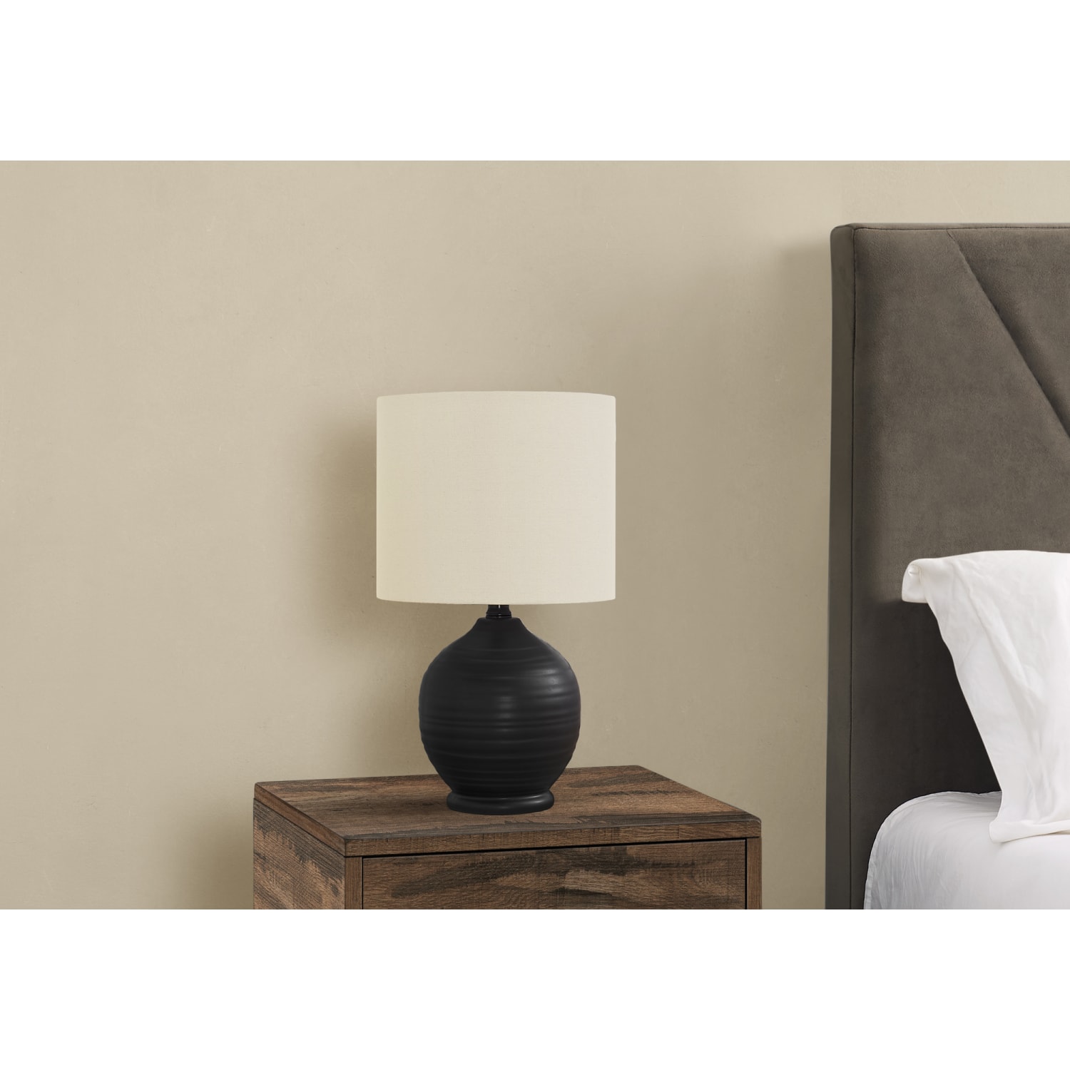 Monarch Specialties Preston Table Lamp, 17inH, Ivory/Black - Image 4