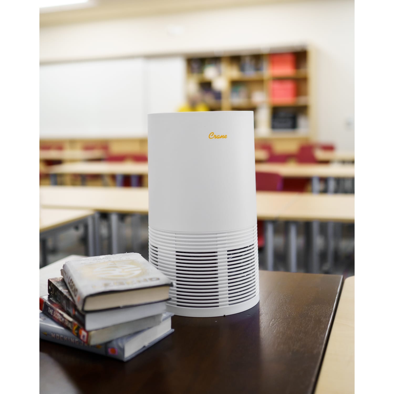 Crane True HEPA Air Purifier with Germicidal UV Light, 300 Sq Ft. Coverage, 9 1/2in x 9 1/2in x 15 1/3in, White - Image 3
