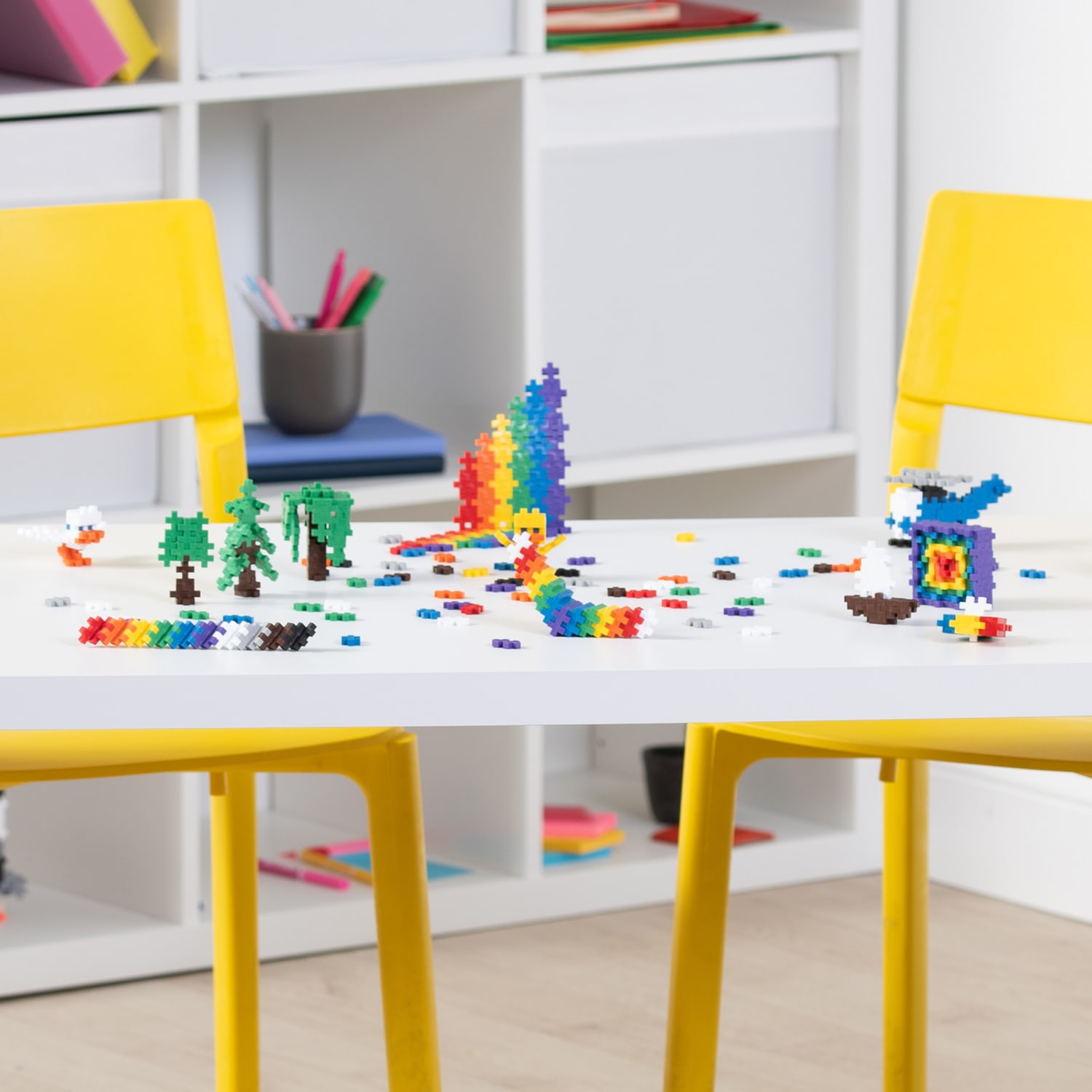Plus-Plus Building Blocks 240-Piece Tube, Basic Colors - Image 3