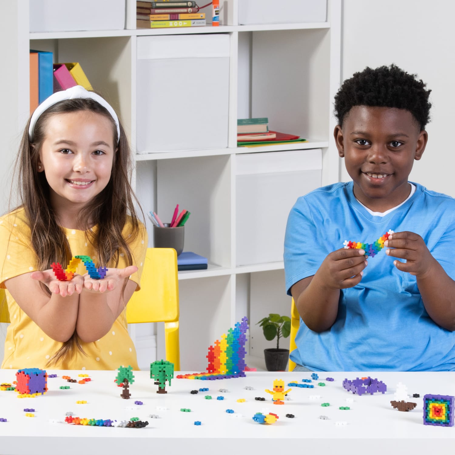 Plus-Plus Building Blocks 240-Piece Tube, Basic Colors - Image 4