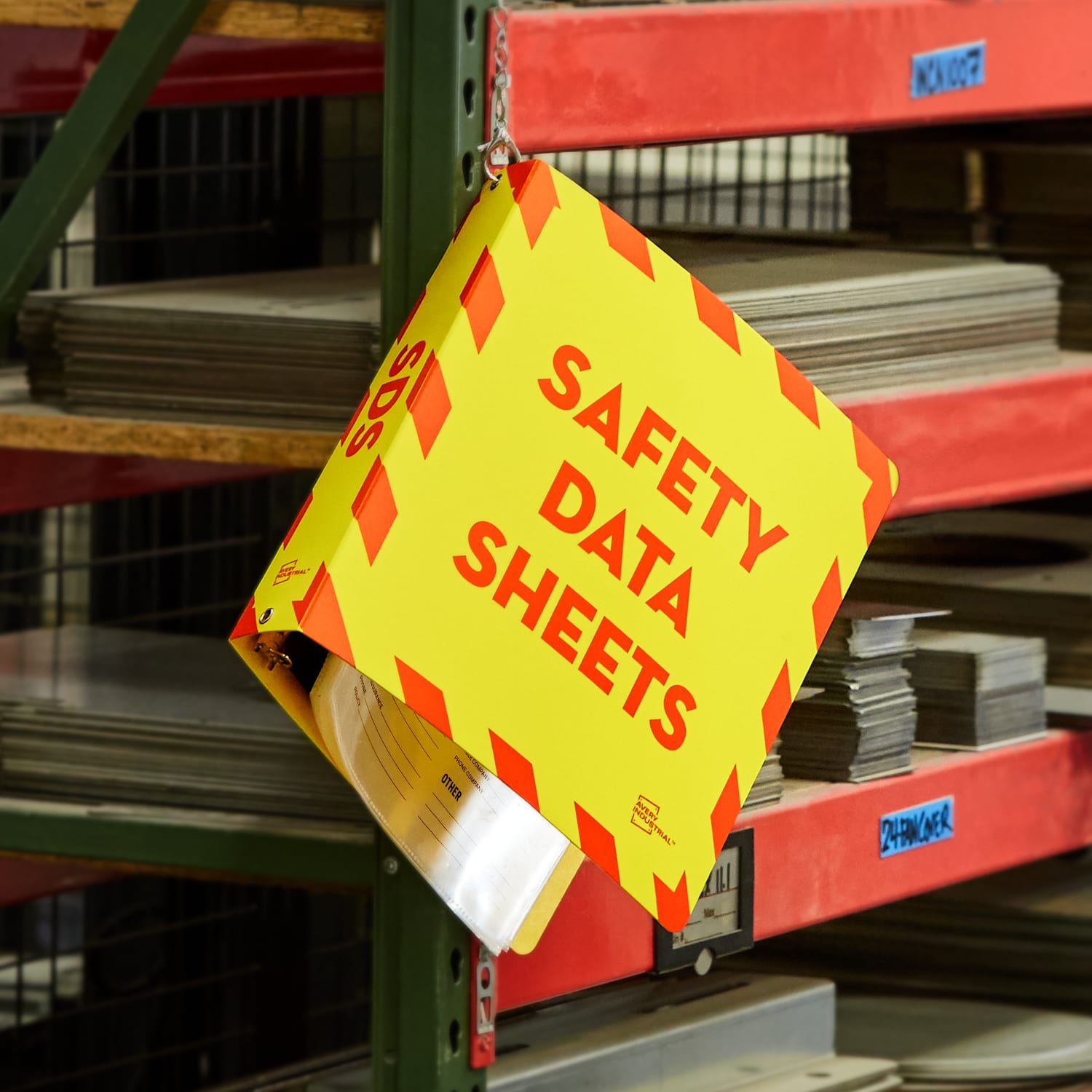 Avery UltraDuty SDS Binder With Chain, 1-1/2in Slant Ring, Holds 375 Sheets, Yellow/Red - Image 5