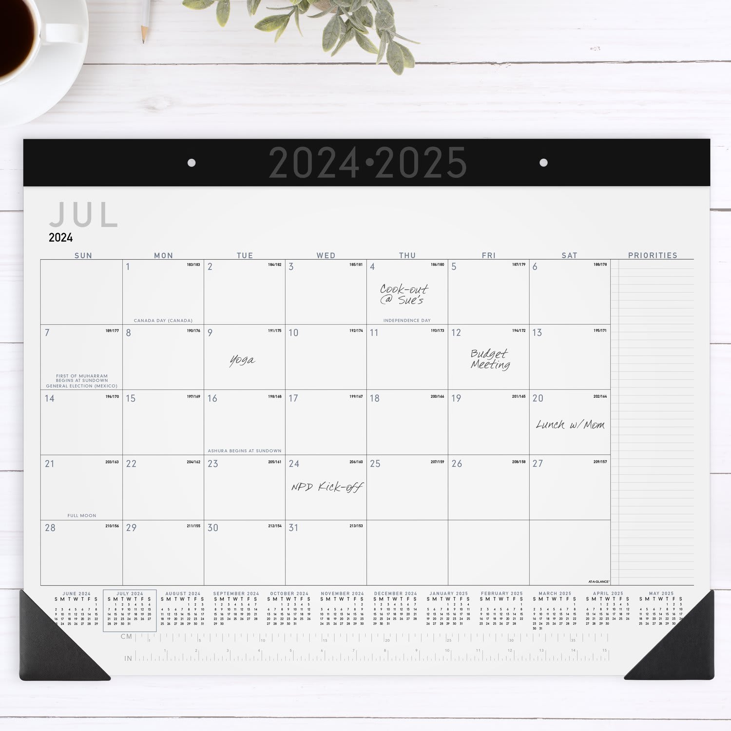 AT-A-GLANCE Contemporary Academic 2025-2026 Monthly Desk Pad Calendar, Standard, 21 3/4in x 17in - Image 3