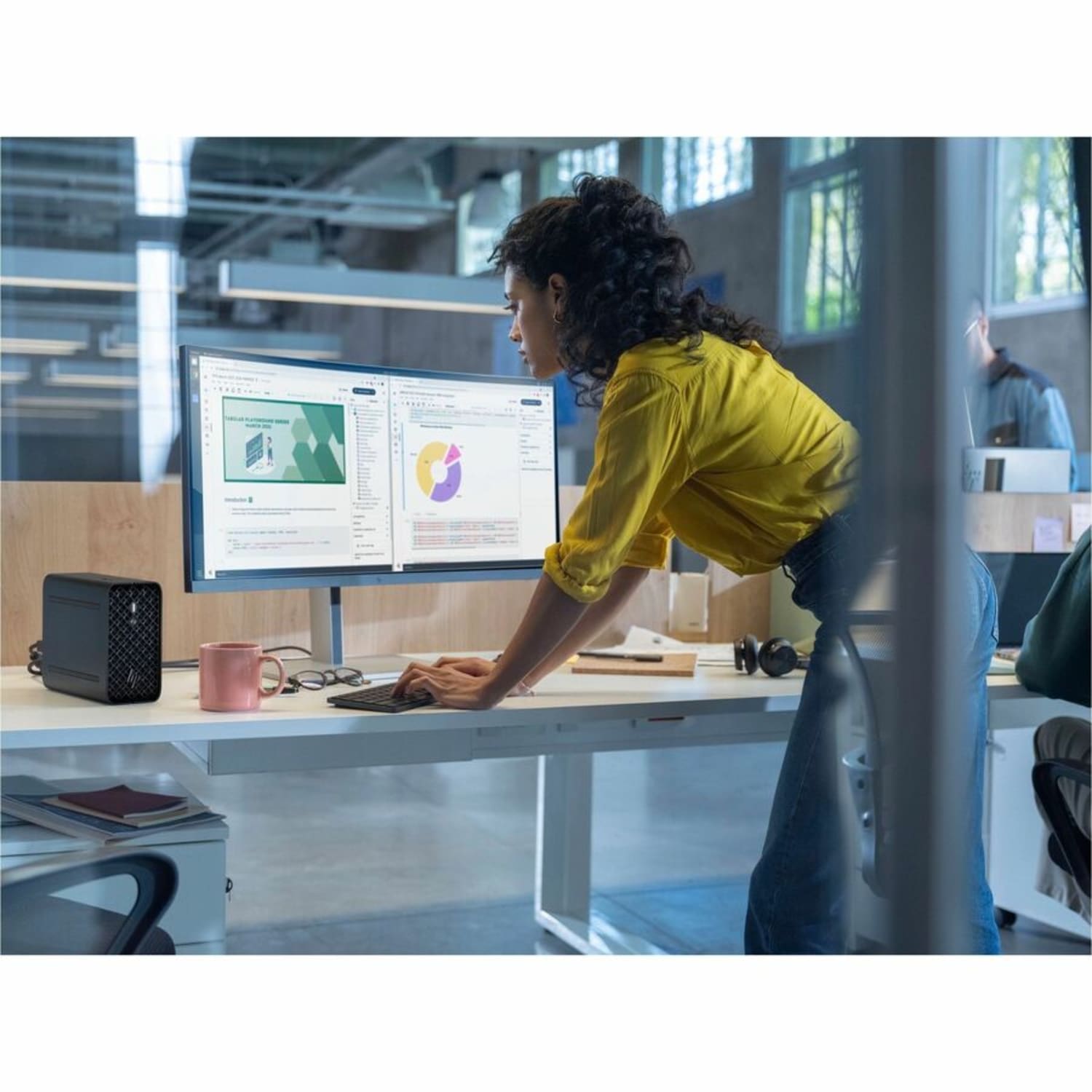 HP Z2 Mini G1a Workstation - 1x AMD Ryzen AI MAX PRO 395 - 64 GB - 1 TB SSD - Mini PC - Jet Black - AMD Chip  - BN4G0UT#ABA - Image 6