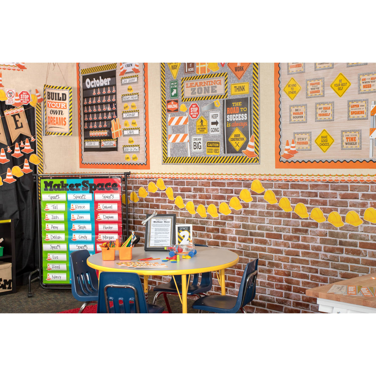 Teacher Created Resources Bulletin Board Roll - Bulletin Board, Poster, Student - 12 ft Height x 48in Width - Red Brick - Fabric - 1 Roll - Image 3