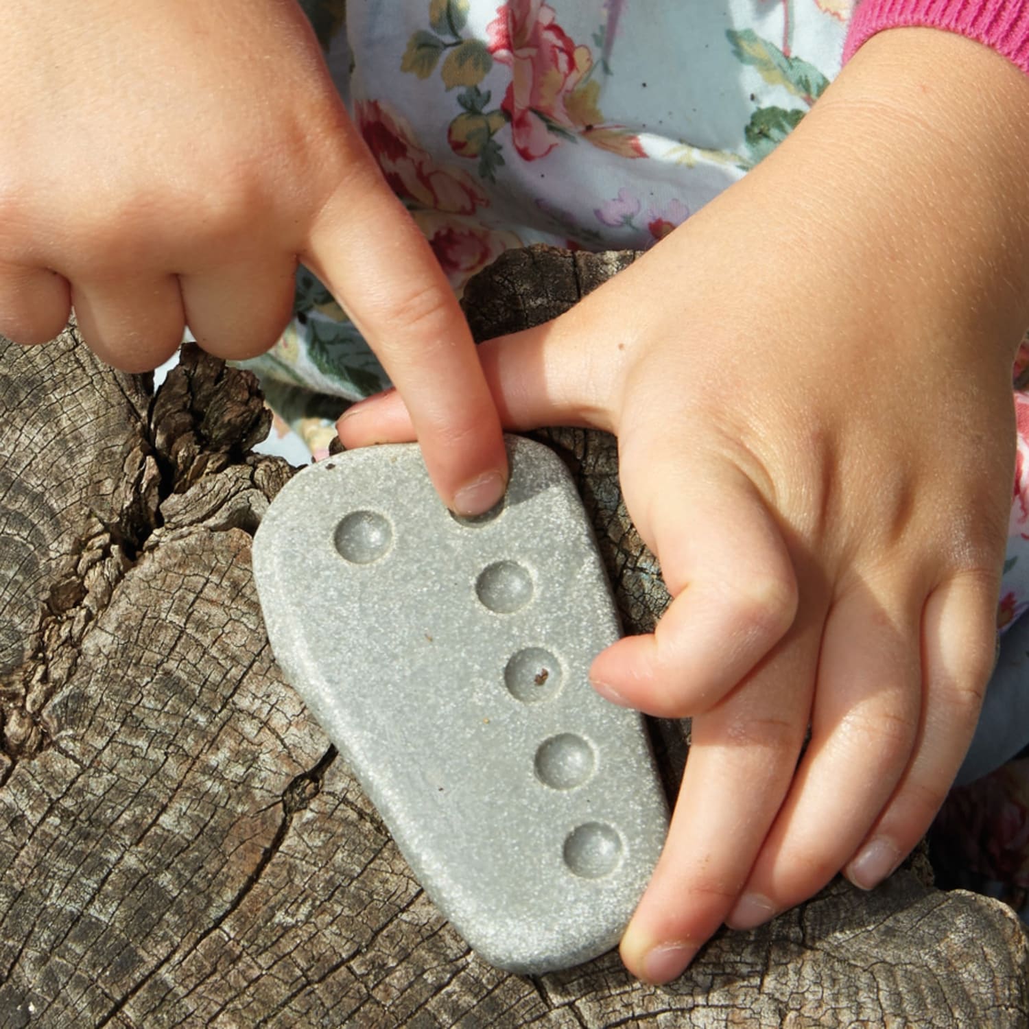 Yellow Door Tactile Counting Stones, Natural, Pre-K To Kindergarten, Set Of 20 Stones - Image 4