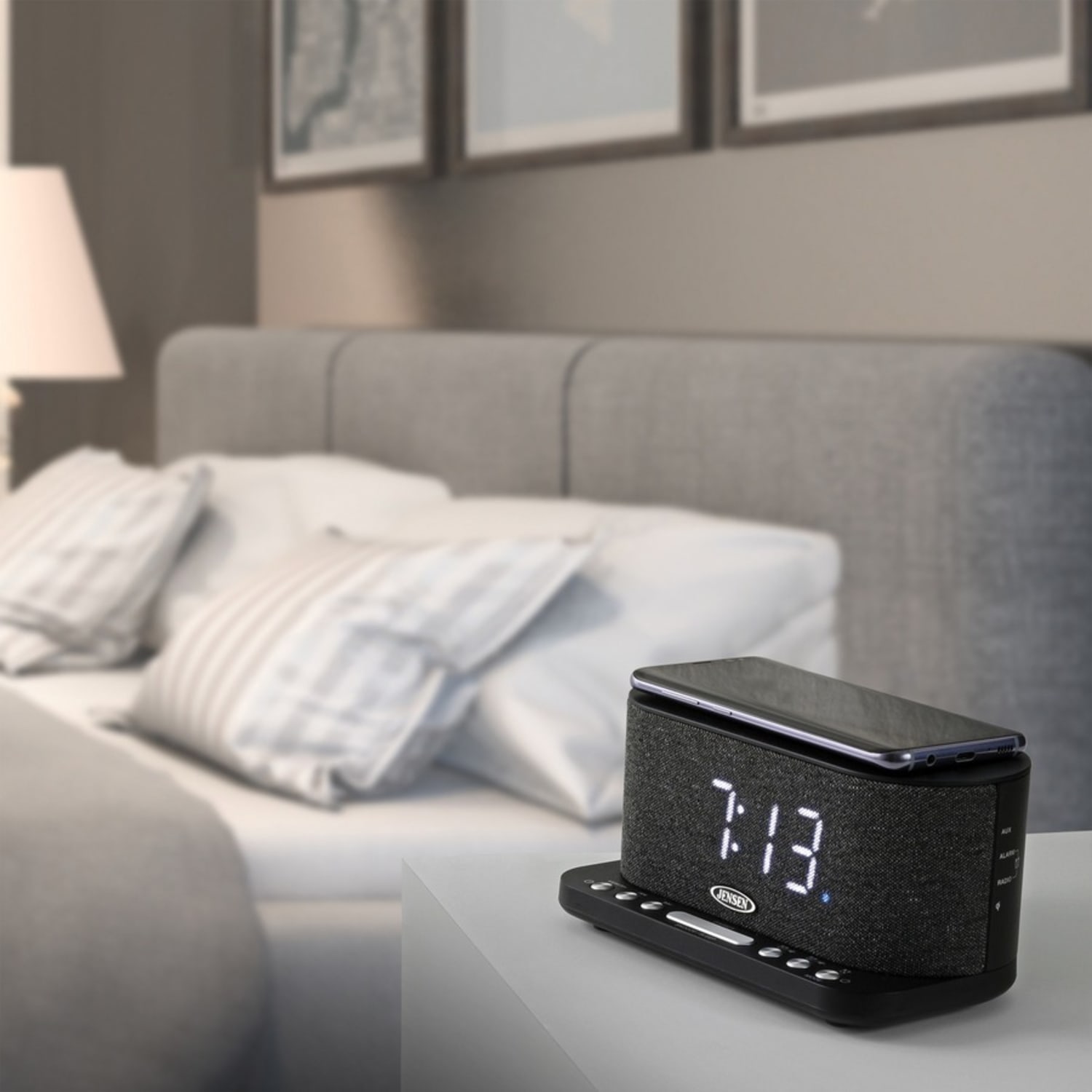 Jensen QiCR-50 Clock Radio - 2 x Alarm - FM - USB - Image 6