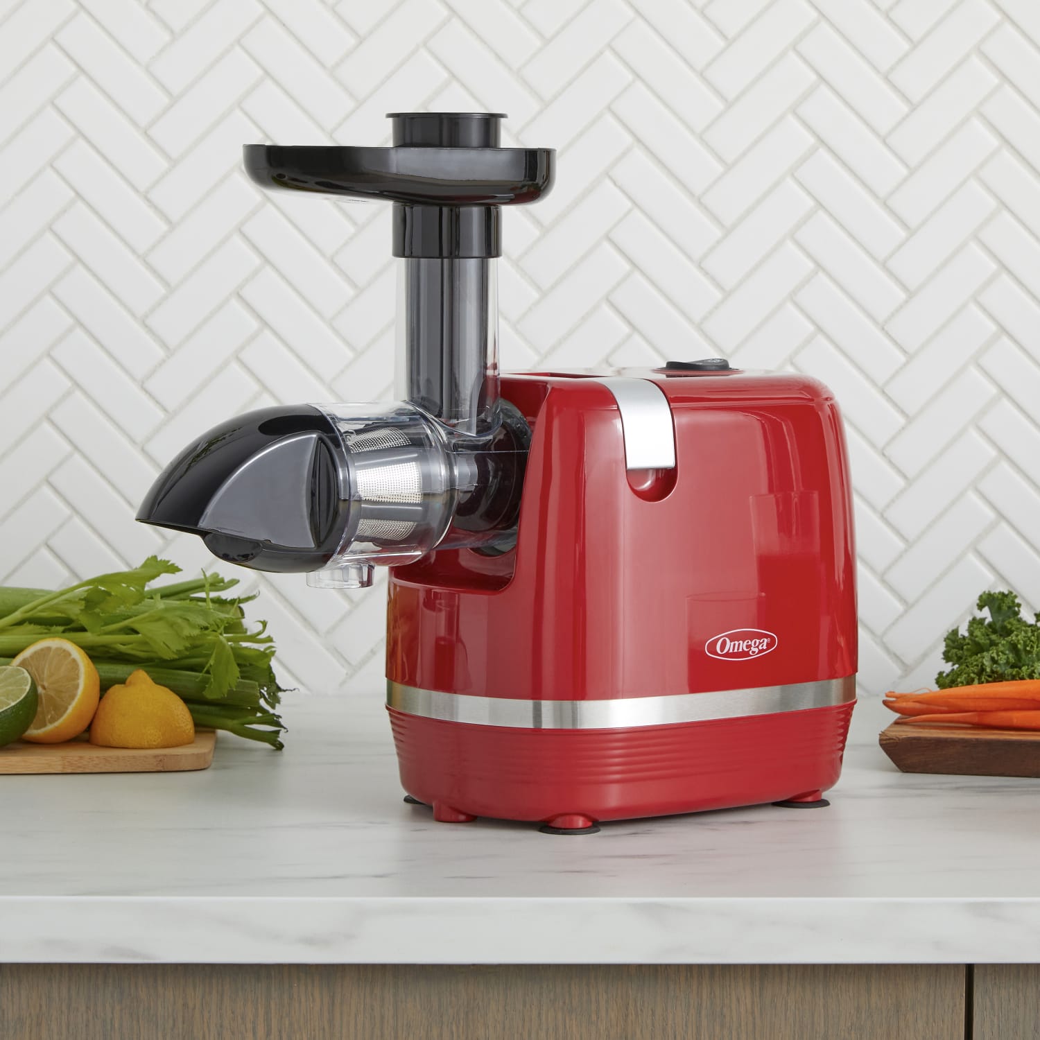 Omega Horizontal Cold Press Juicer, Red - Image 3
