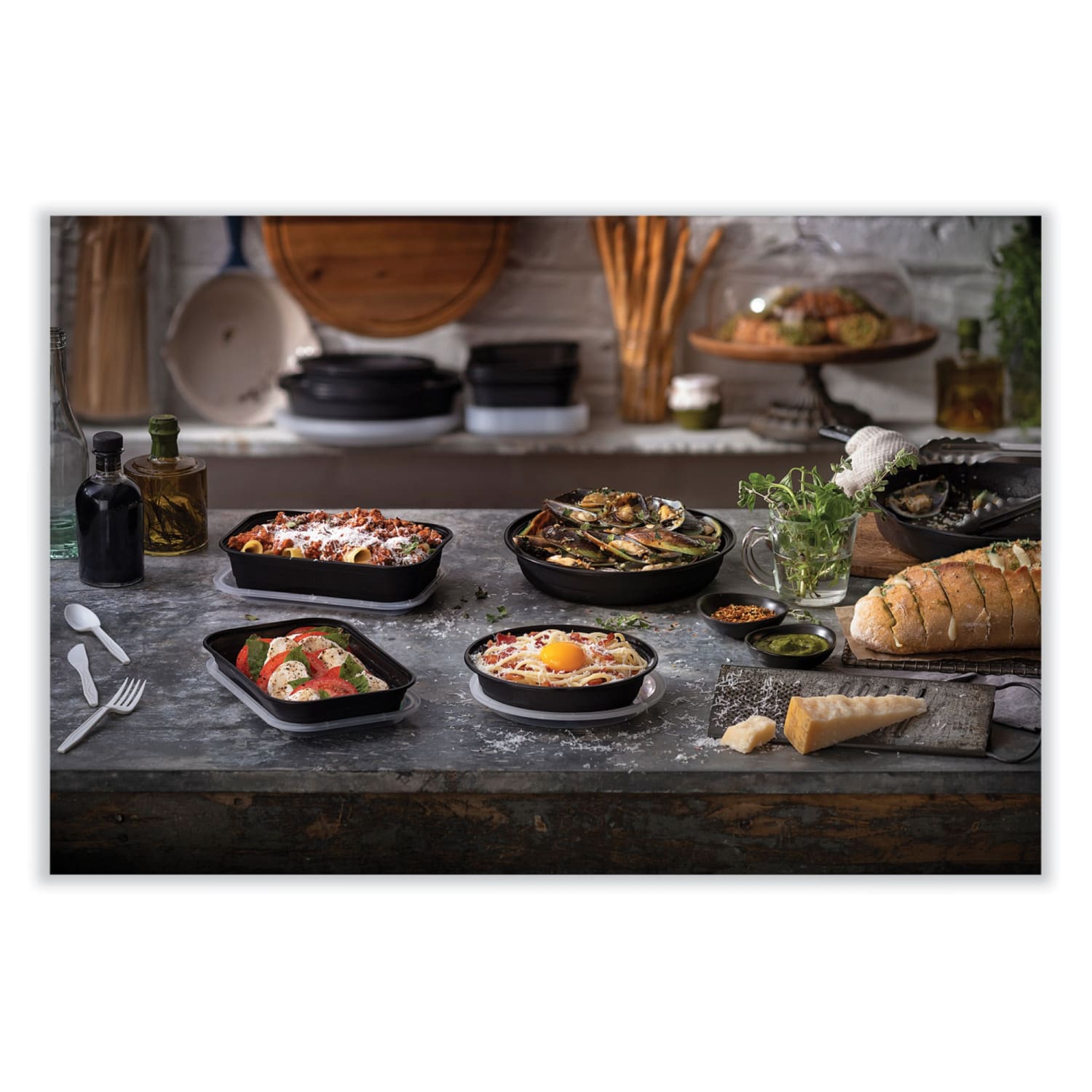 Pactiv Evergreen EarthChoice Versa2Go Microwaveable Containers, 36 Oz, Black/Clear, Carton Of 150 Containers - Image 6