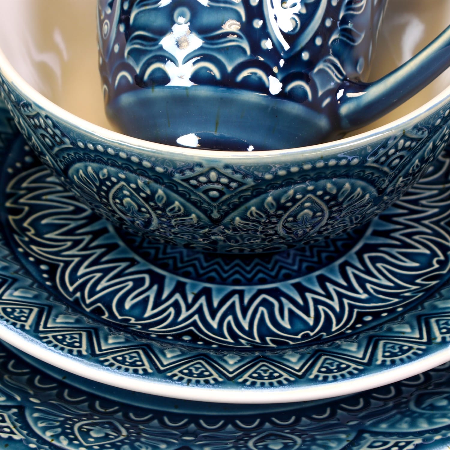 Elama 16-Piece Stoneware Dinnerware Set, Navy - Image 6