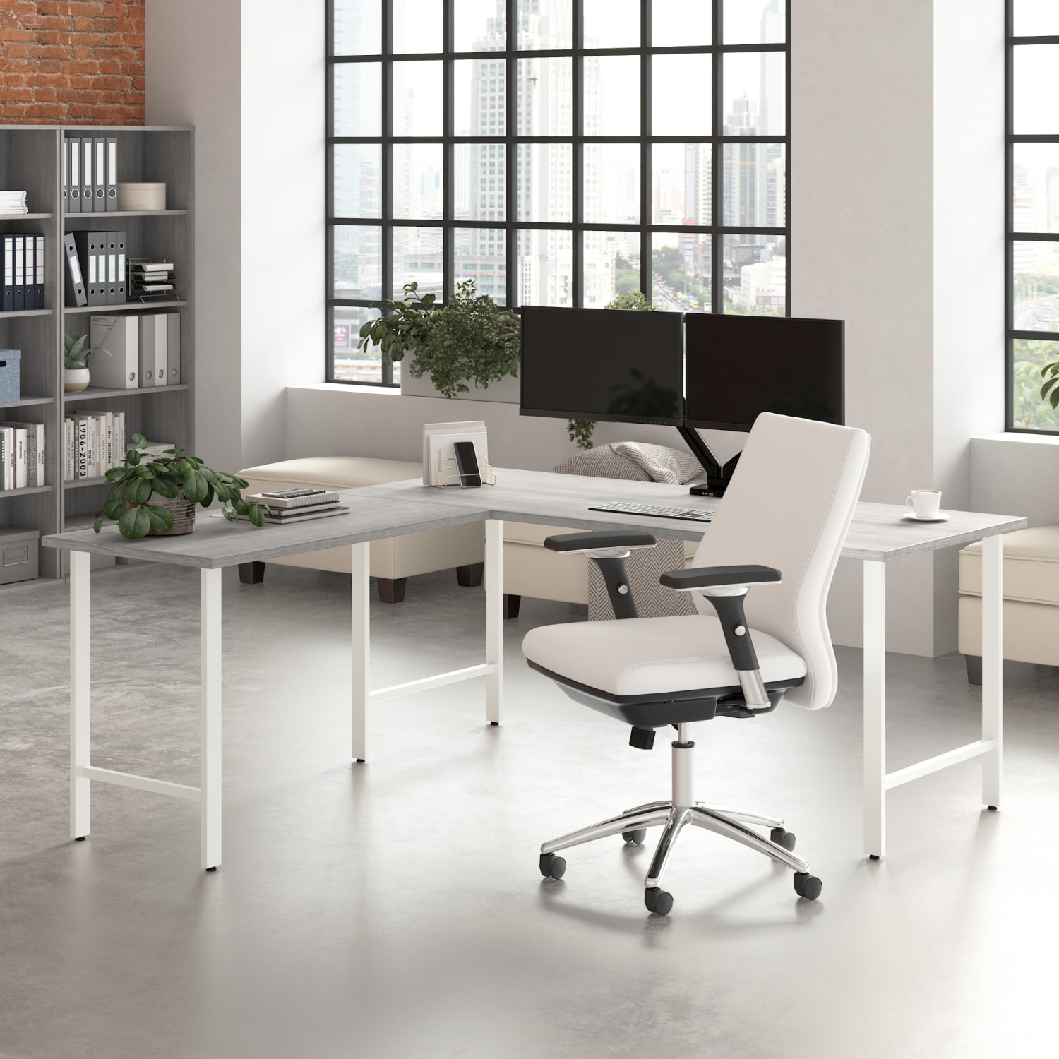 Bush Business Furniture Hustle 72inW Computer Desk With Metal Legs, Platinum Gray, Standard Delivery - Image 4