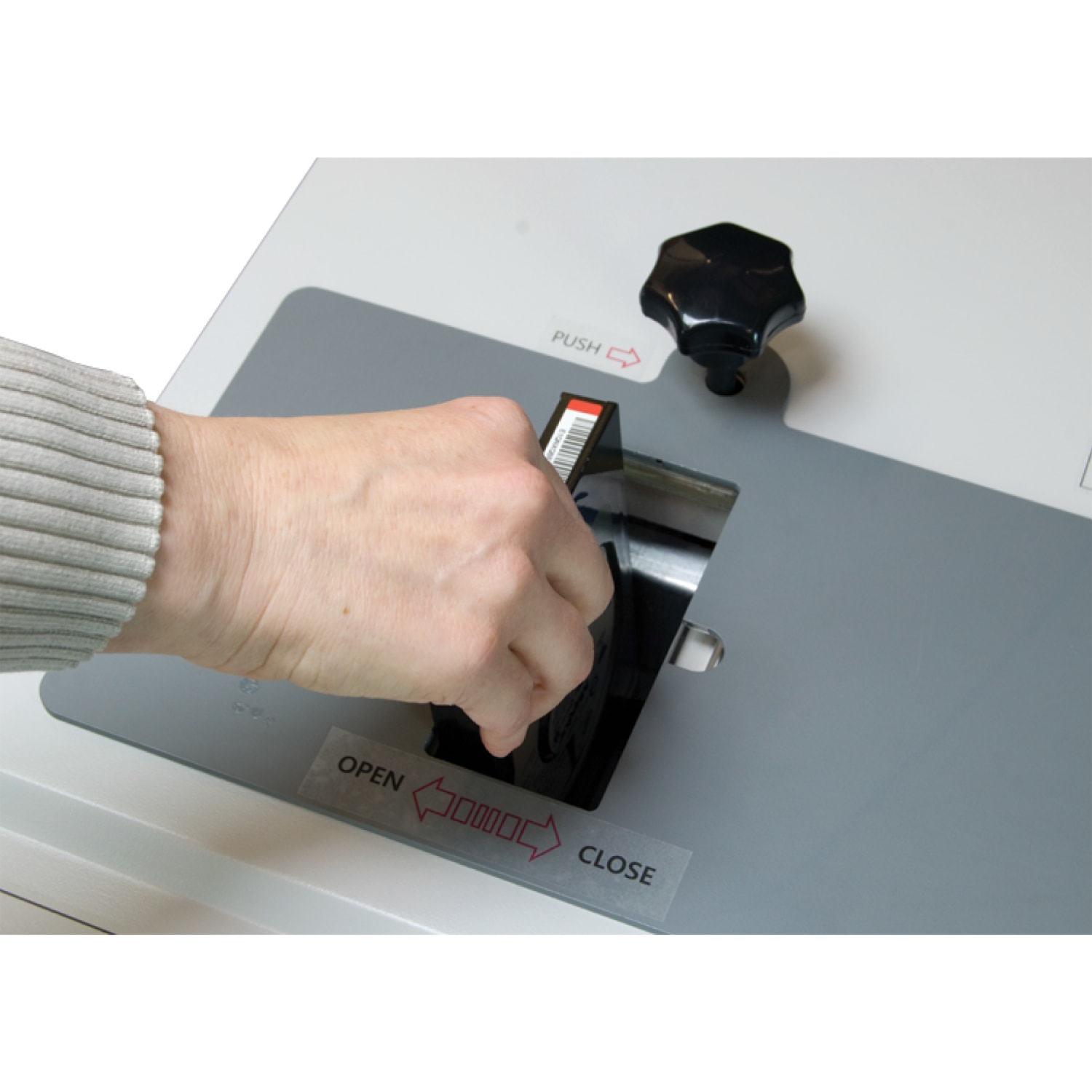 Formax FD 87HD Hard Drive Punch - Image 4