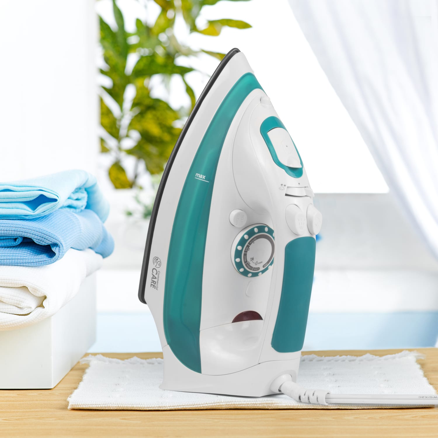 Commercial Care 1200W Steam Iron, 11-1/4inH x 5-1/2inW x 4-5/8inD, Green - Image 4