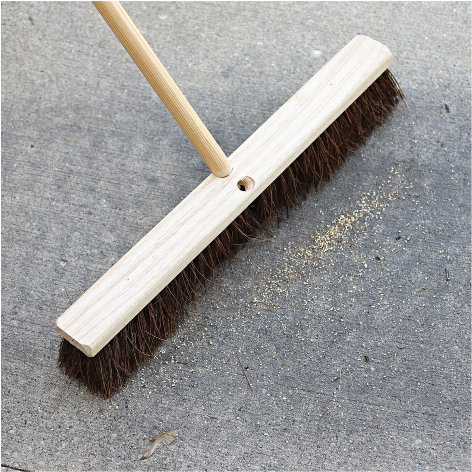 Genuine Joe 24in Push Broomhead - Brown - Lacquered Wood - 24in Length - 1 Each - Image 4