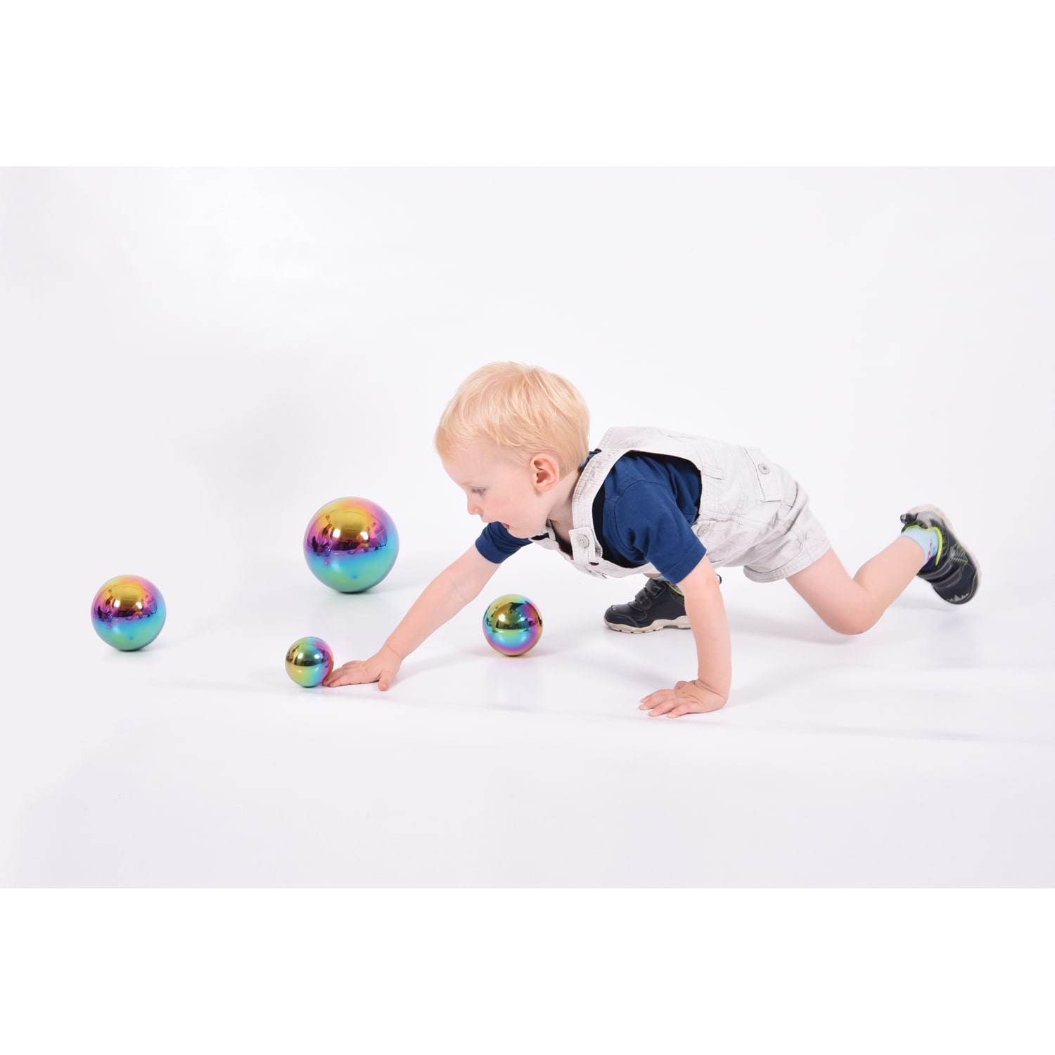 TickiT Sensory Reflective Balls, Color Burst, Set Of 4 Balls - Image 6
