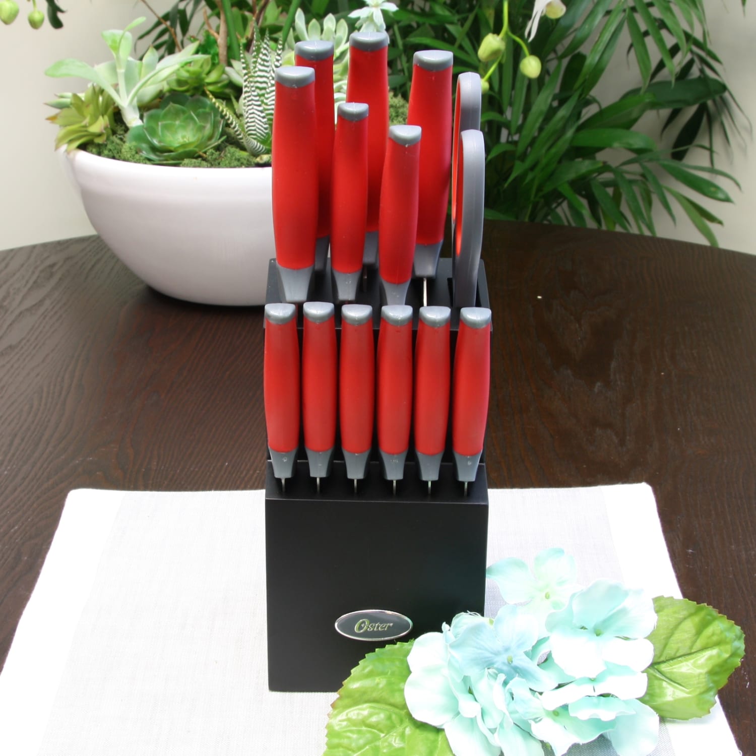 Oster Lindbergh Stainless-Steel 14-Piece Cutlery Set, Red - Image 4