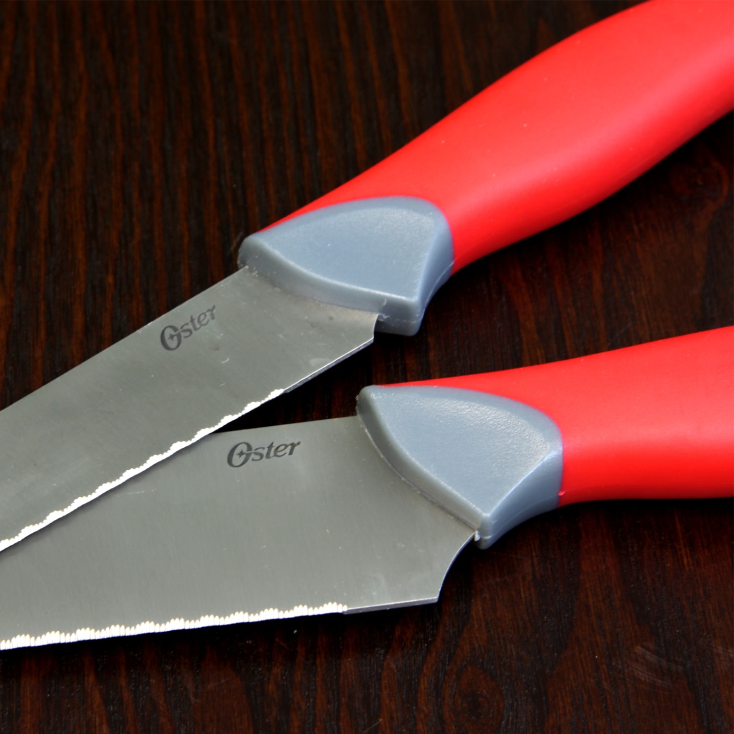 Oster Lindbergh Stainless-Steel 14-Piece Cutlery Set, Red - Image 5