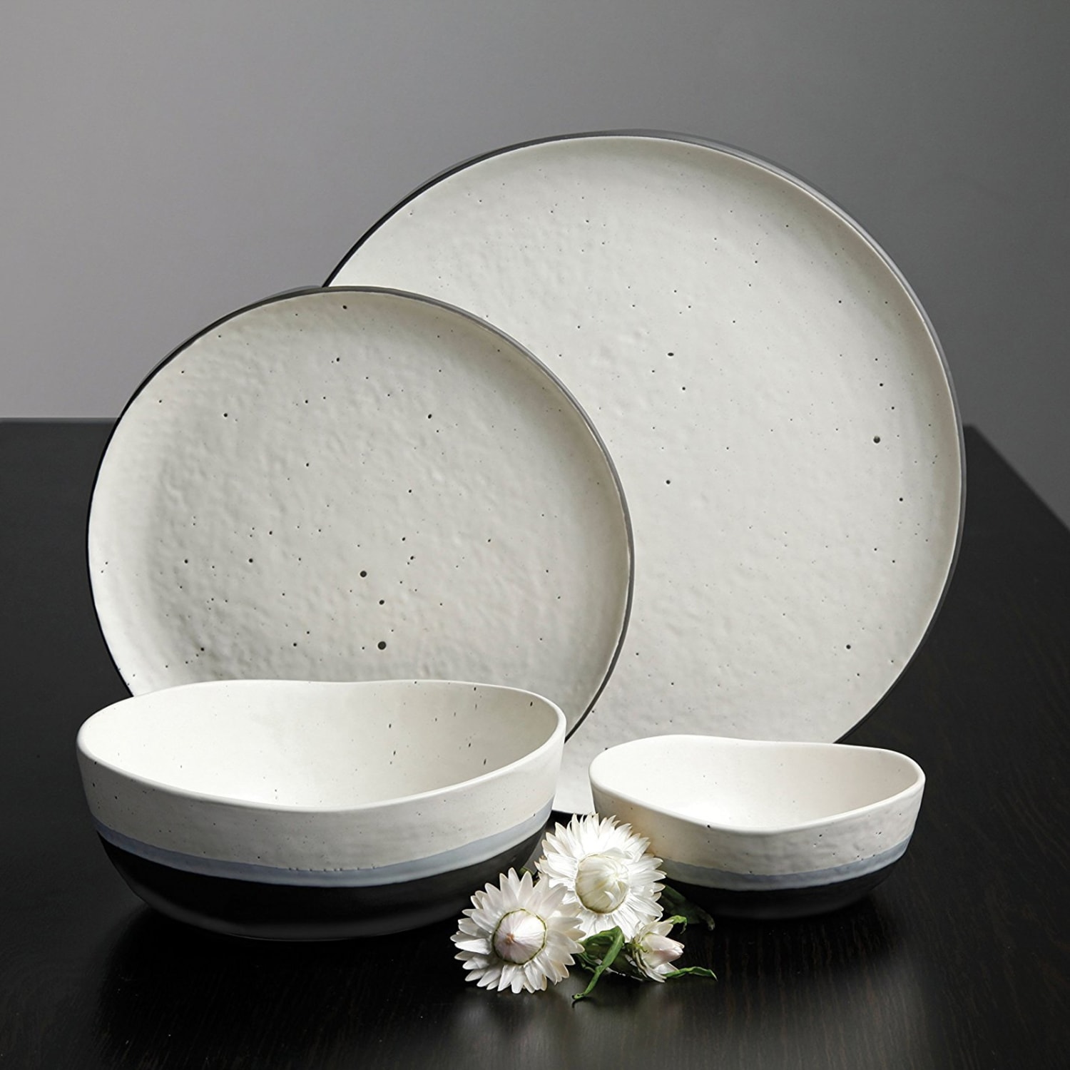 Gibson Elite Rhinebeck 16-Piece Stoneware Dinnerware Set, White/Blue - Image 5