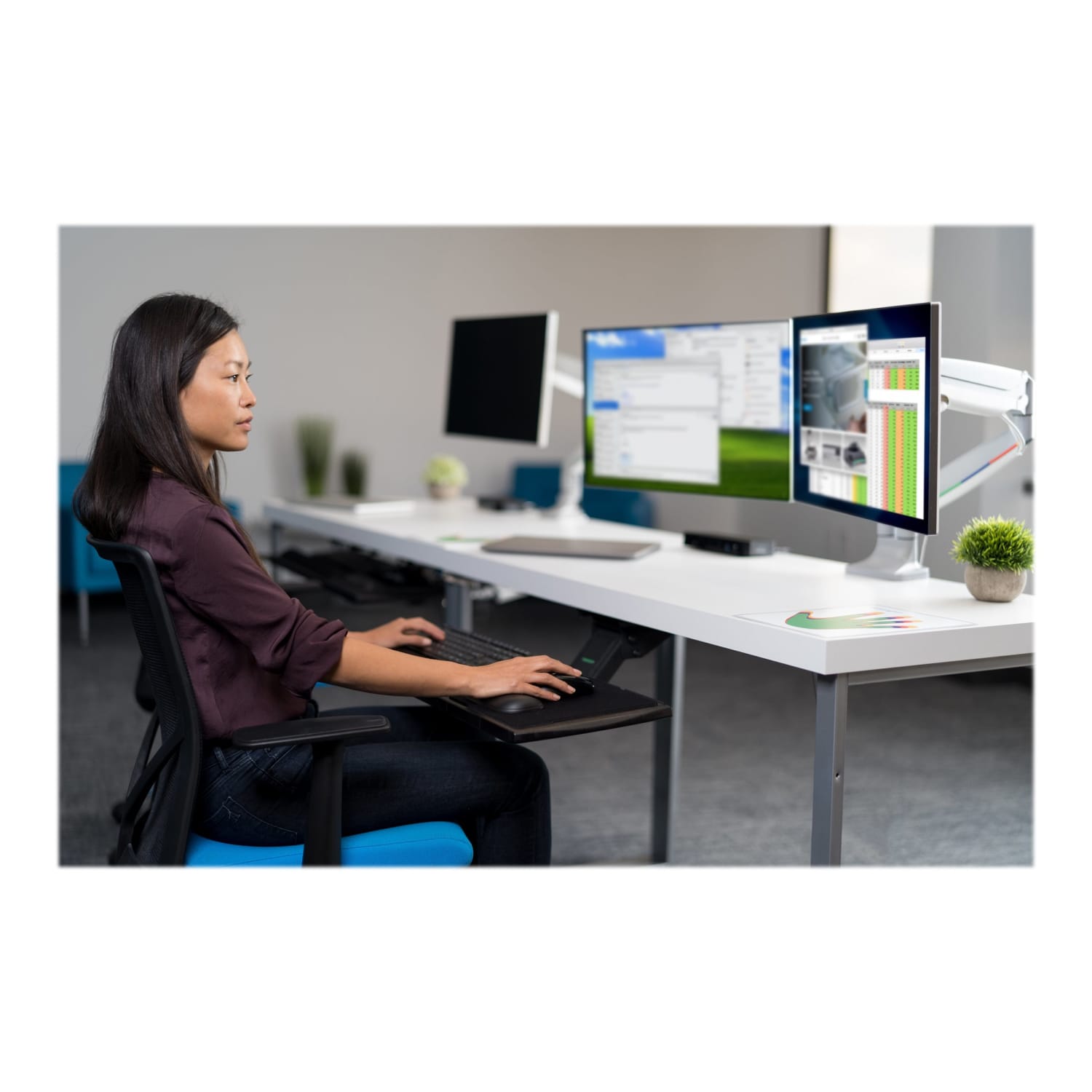 Kensington SmartFit Mounting Arm for Monitor - Silver Gray - Height Adjustable - 1 Display(s) Supported - 32in Screen Support - 19.80 lb Load Capacity - 75 x 75, 100 x 100 - 1 / Box - Image 4